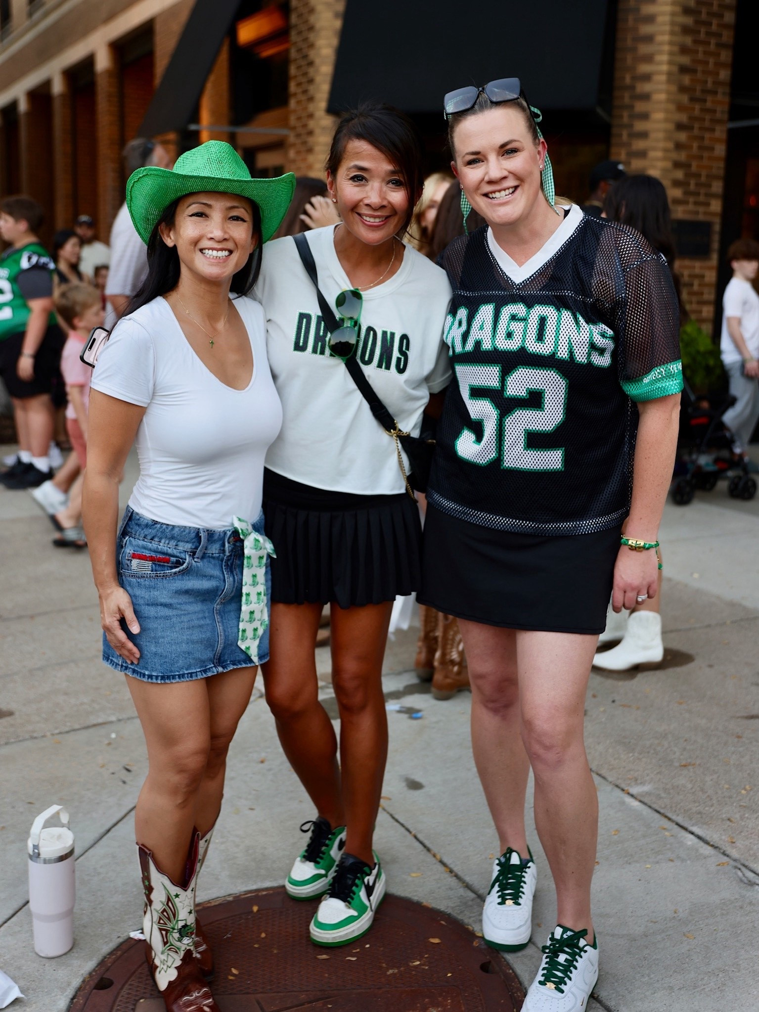 Homecoming Mom Drip! Lots of green for our Green Dragons. 🐉 #football #moms