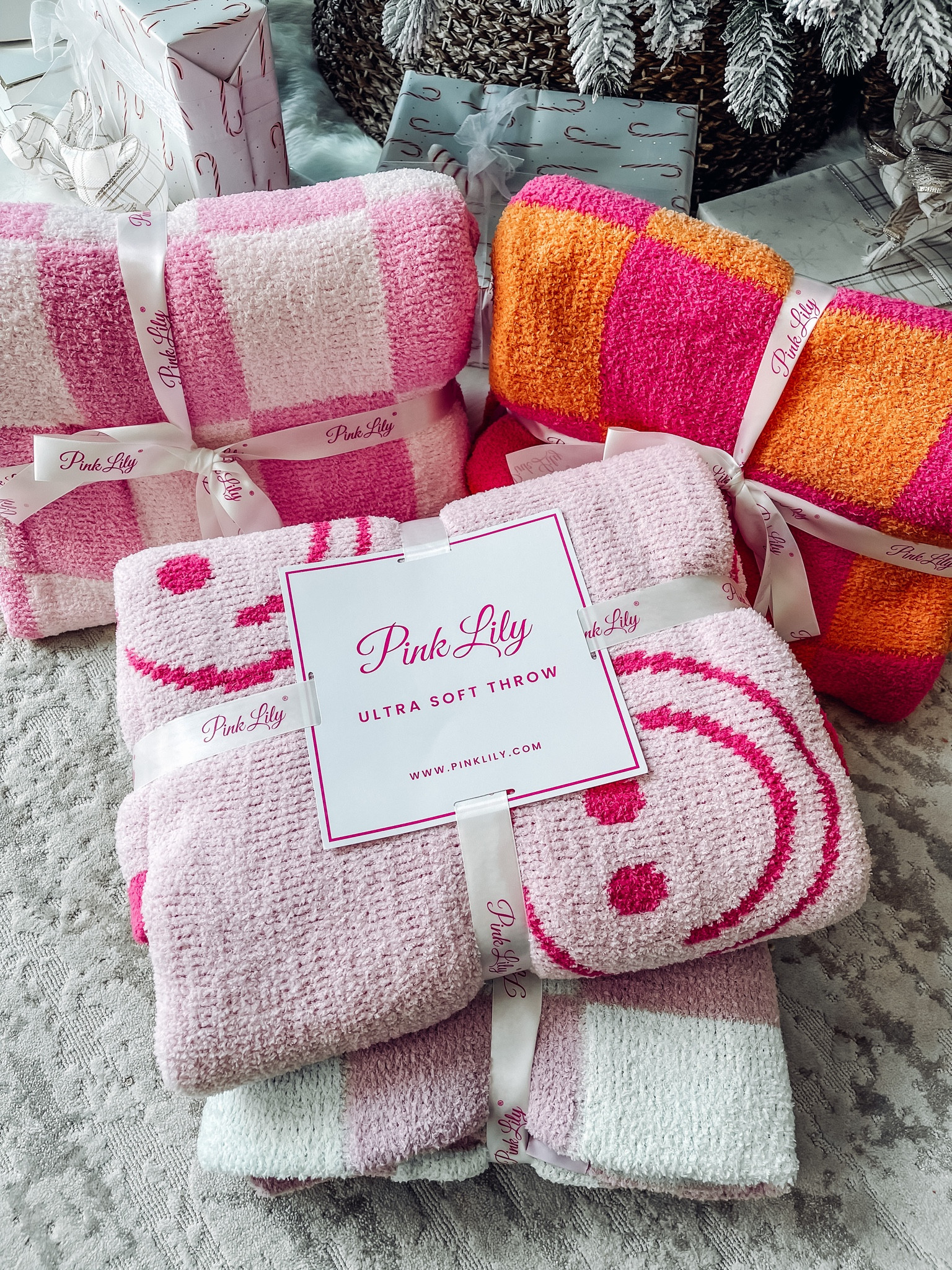 New blankets are live for Cyber Monday! #pinklily #cybermonday

#LTKsalealert #LTKunder50 #LTKhome