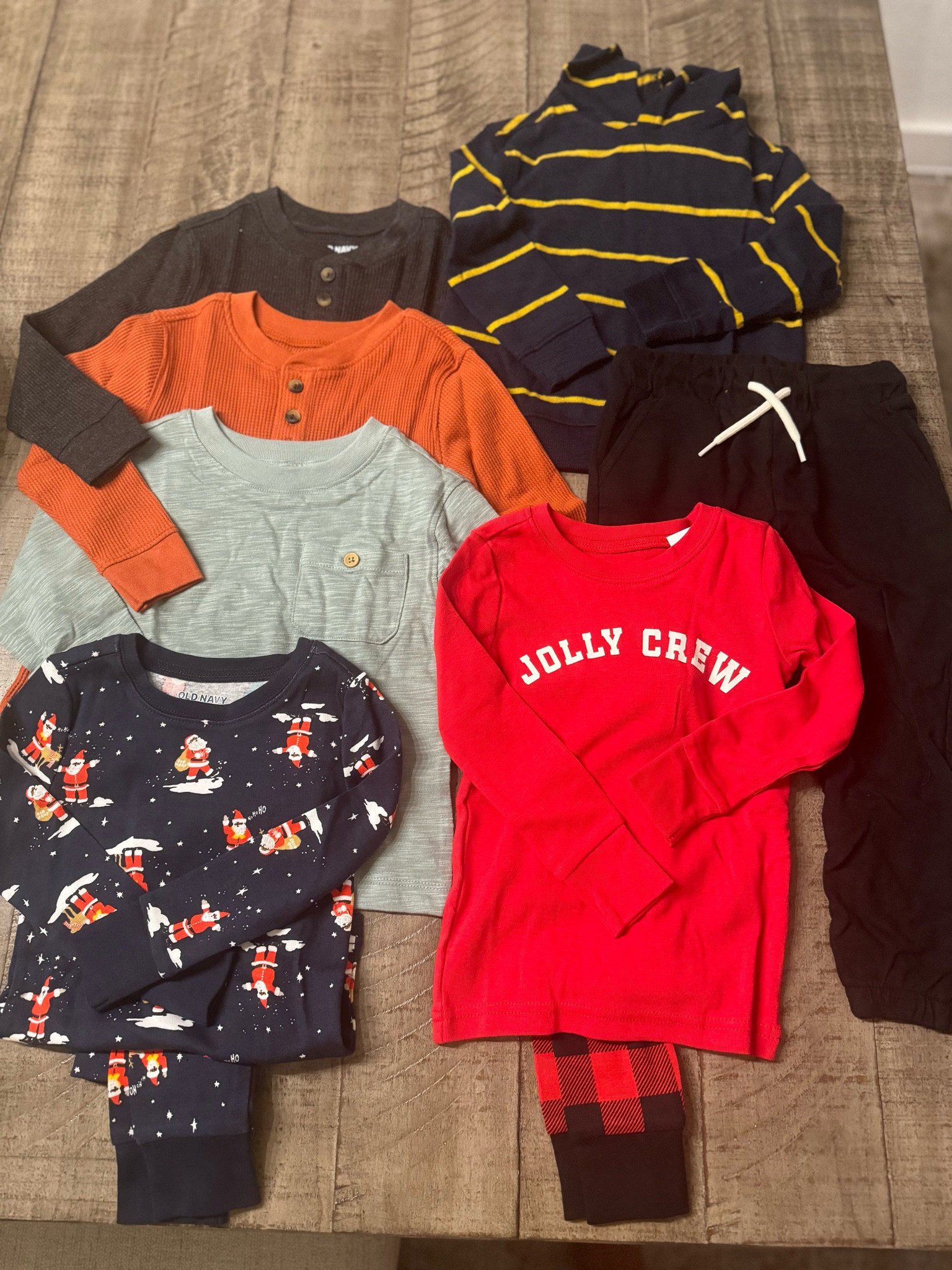 New Old Navy Purchases for my toddler! 🥹

Size 2T

#LTKHoliday #LTKKids