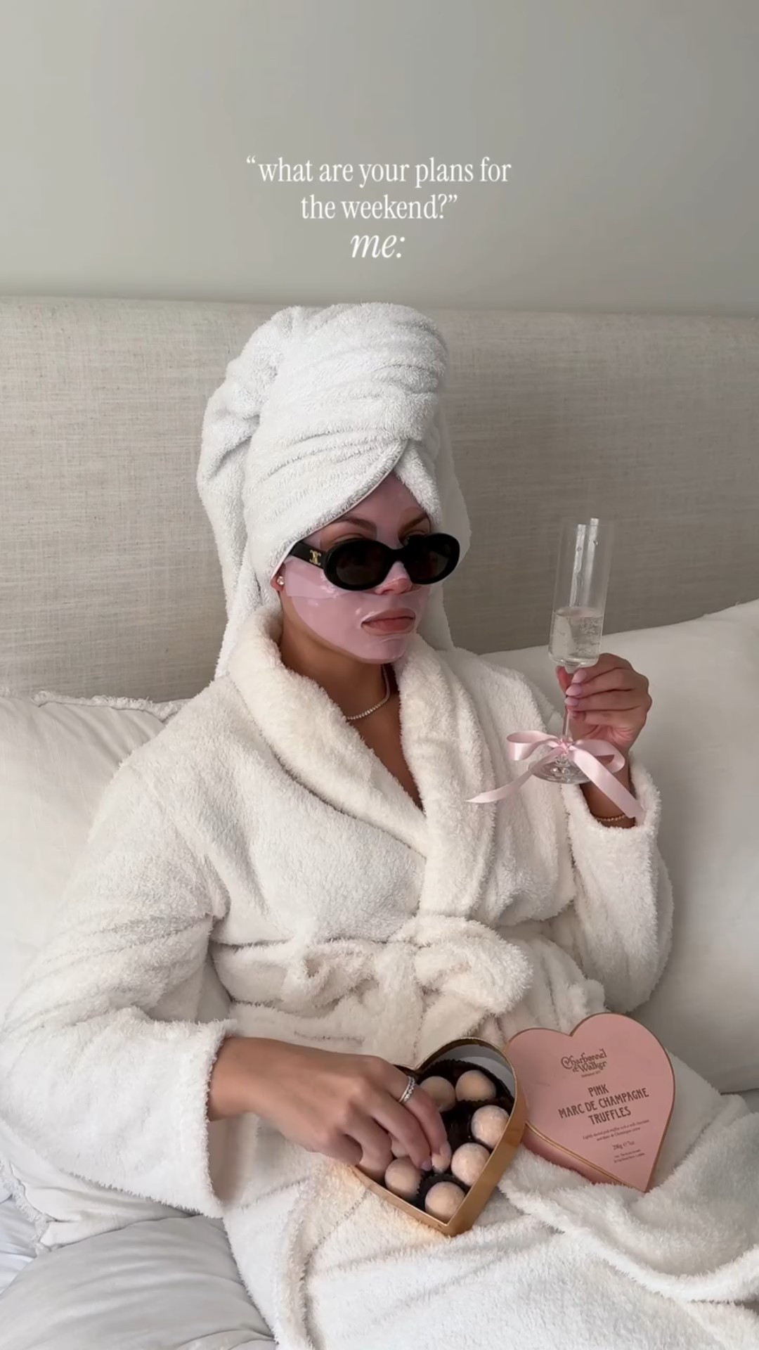 umm yeah you’re looking at them🥂🎀🍫