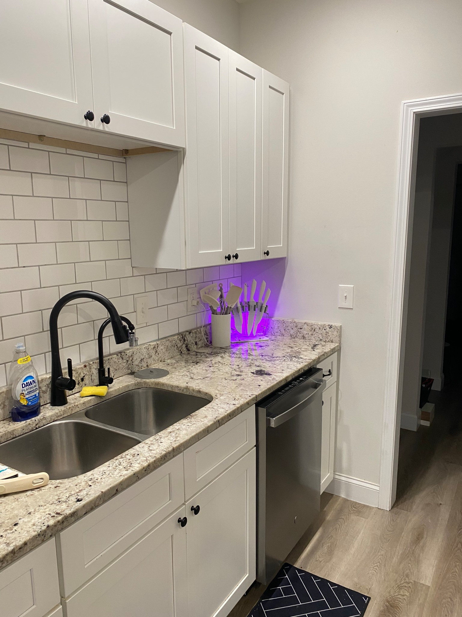 Amazon kitchen finds 😇🫶🏽 | home decor, Amazon home finds, kitchen decor, Amazon must haves 



#LTKFamily #LTKHome #LTKFindsUnder50