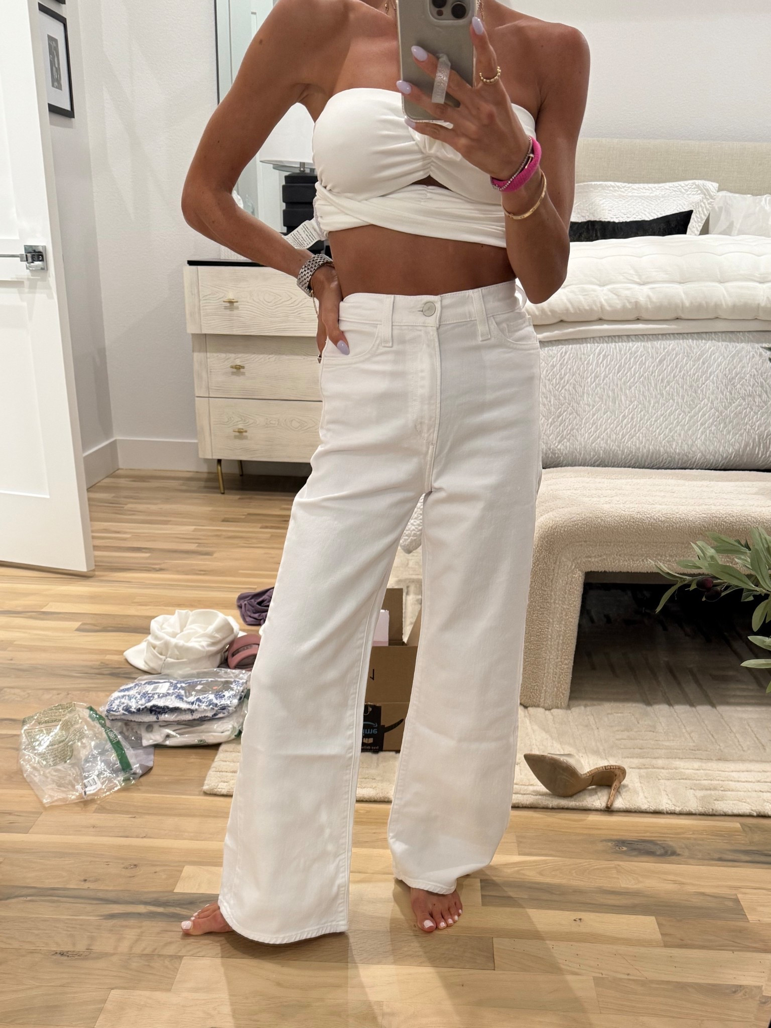 My favorite white denim petite friendly for spring 

#LTKSpringSale #LTKPetite