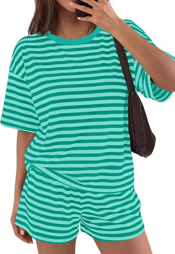 Panadila Womens Striped Short Sets 2 Piece Summer Matching Lounge Sets Short Sleeve T Shirts and ... | Amazon (US)