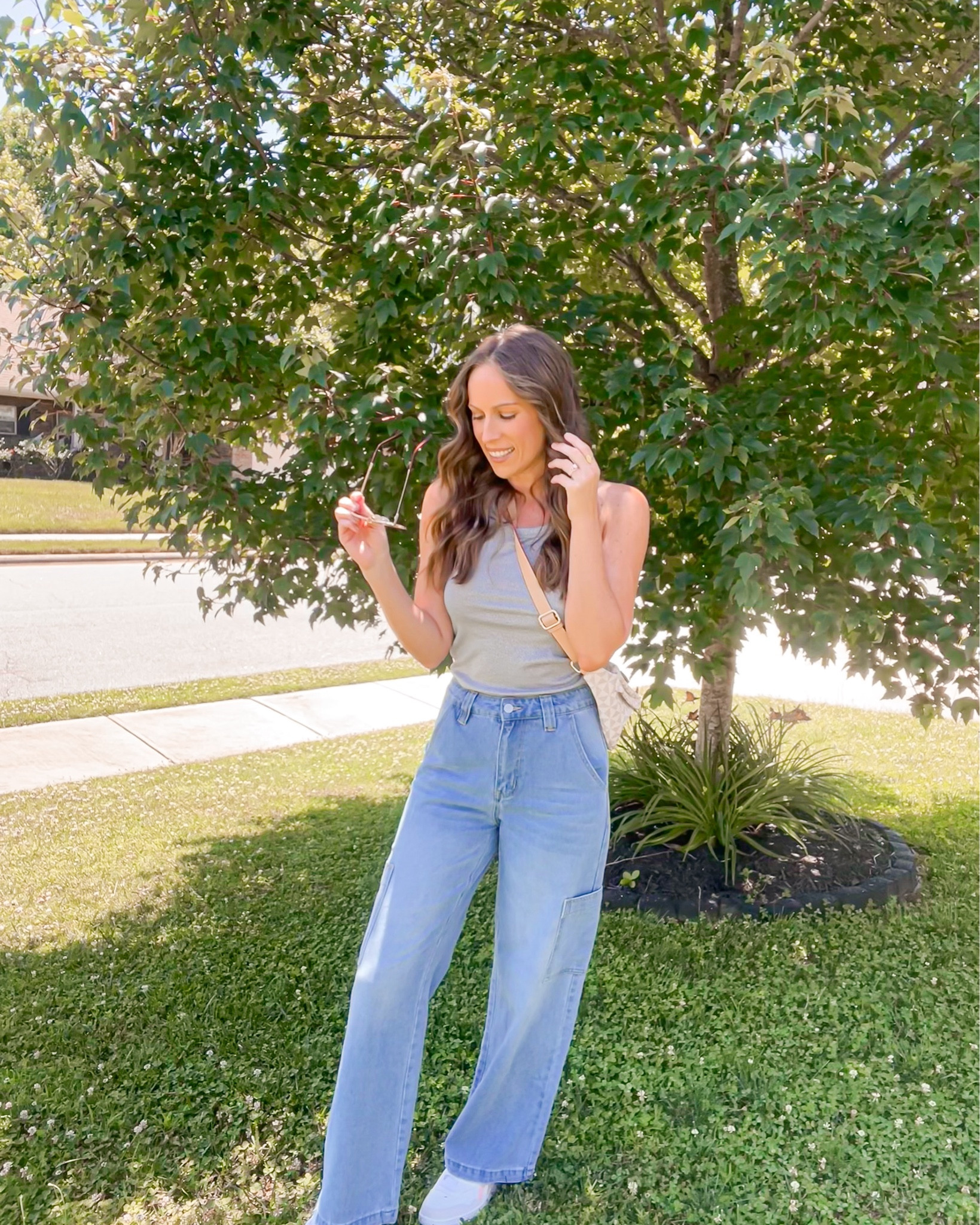 Everyday ootd 

Silver tank top, grey tank top, cargo jeans, Amazon fashion, summer sales, Amazon prime day deals, Reebok sneakers, belt bag, sunglasses 

#LTKFindsUnder50 #LTKStyleTip #LTKSummerSales