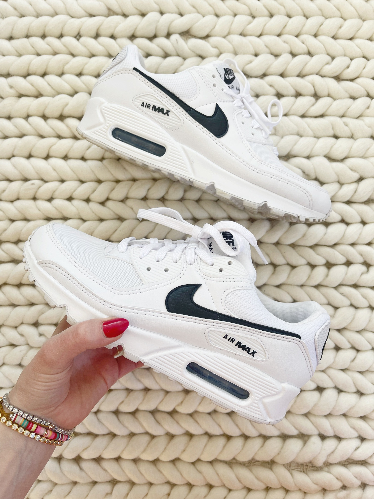 S H O E S \ everyday Nike sneakers!

Mom outfit 
Spring fashion 
Shoes 

#LTKshoecrush