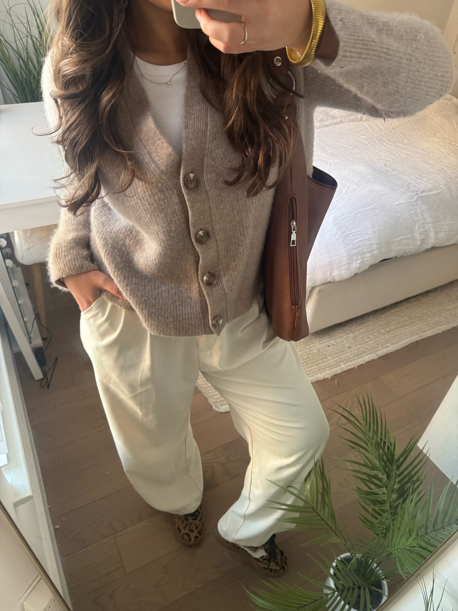 ootd 🐆 IG @noelleconforti - use code NCBOGT on vibeszn for 2 free pieces of jewelry and INFG-NOELLECONFORTI10 on quince’s website for 10% off your first order!! 

#LTKSaleAlert #LTKWorkwear #LTKStyleTip