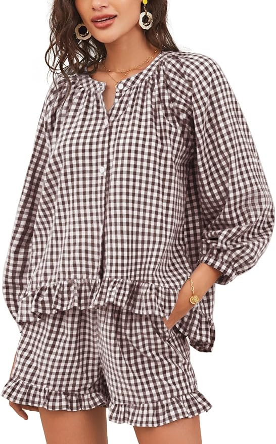 Flygo Women Gingham 2 Piece Pajama Sets Y2K Plaid Ruffle Short Sets Raglan Sleeve Shirt Lounge Sh... | Amazon (US)
