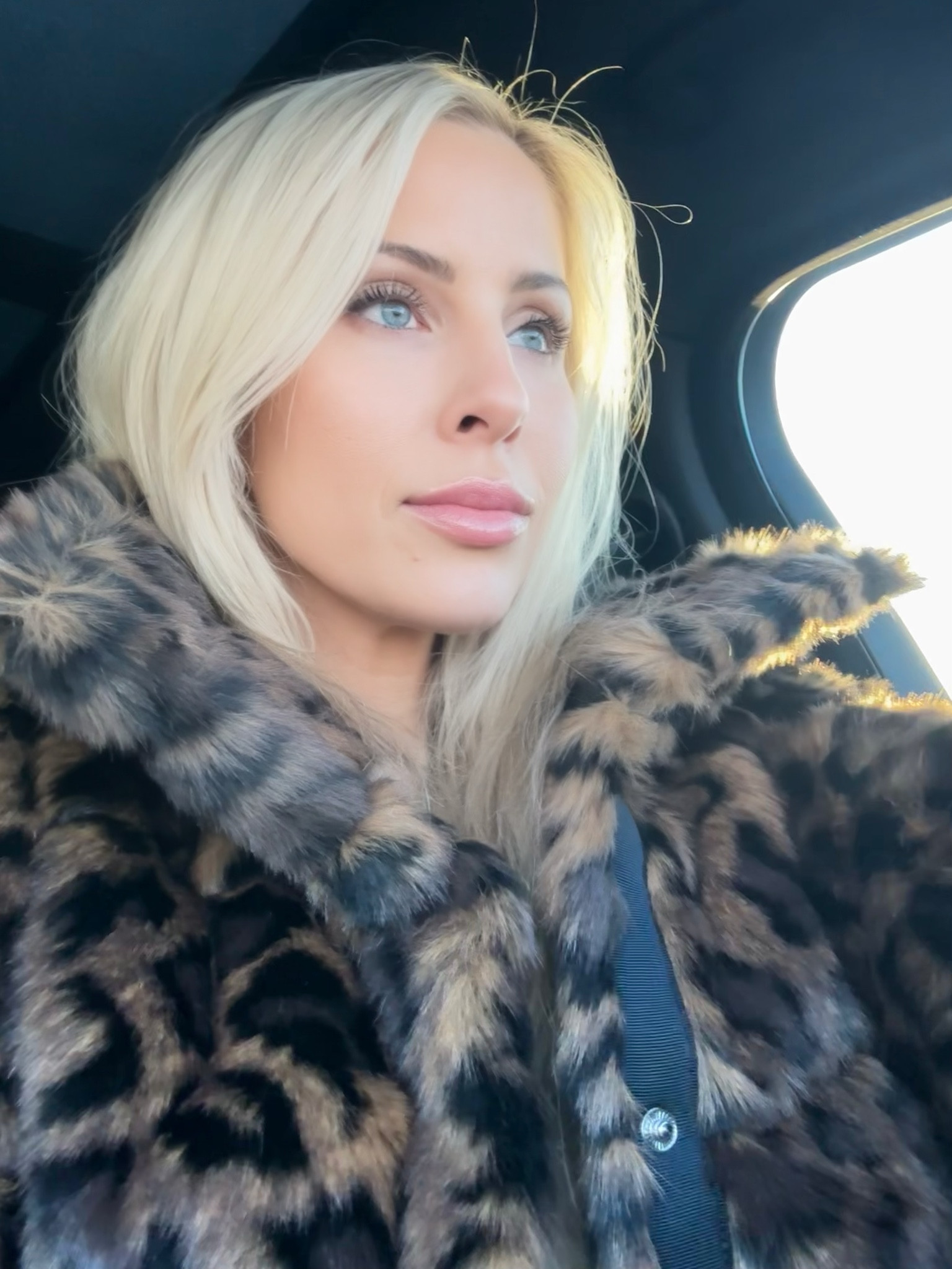Mob wife era. Leopard faux fur coat. 

#LTKSeasonal #LTKstyletip #LTKGiftGuide