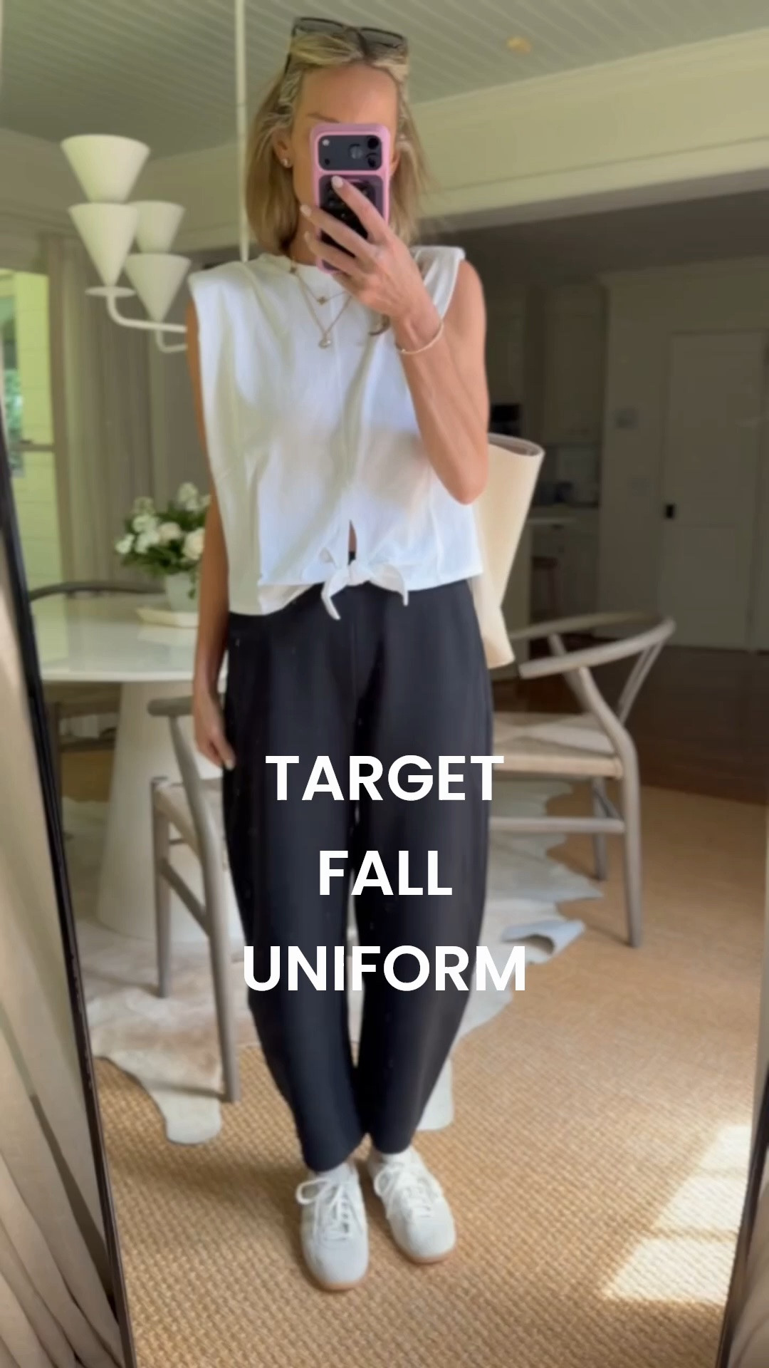 Everyday elevated outfit for fall that’s not just a sweatshirt and sweatpants!! So comfy AND so cute…