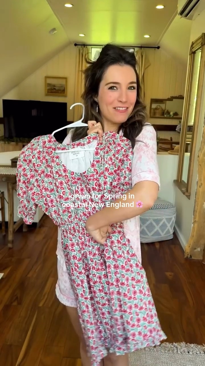 Spring has sprung and @elizabetharden 's new scent Eternal Aura is here! 🌸🤍 

macysstylecrew springvibes coastalgrandmother spring outfit : spring dress / spring dresses / spring fragrance / perfume 

#LTKgrwm #LTKSeasonal #LTKootd