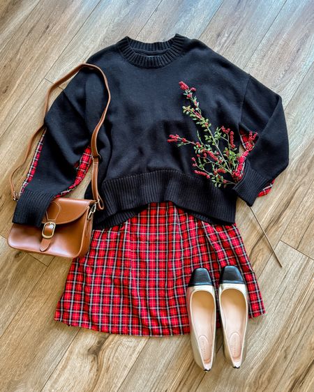 Christmas outfit. Holiday outfit. Red plaid dress. Christmas party outfit.

Dress is tts, I sized up 1 in sweater for oversized fit 

#LTKHoliday #LTKSeasonal #LTKGiftGuide
