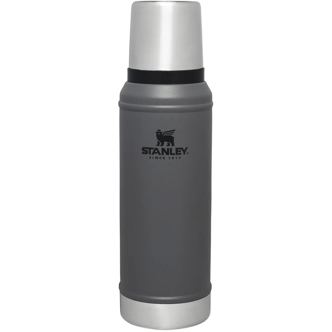 Classic Legendary Bottle | 1.0 QT | Stanley PMI US
