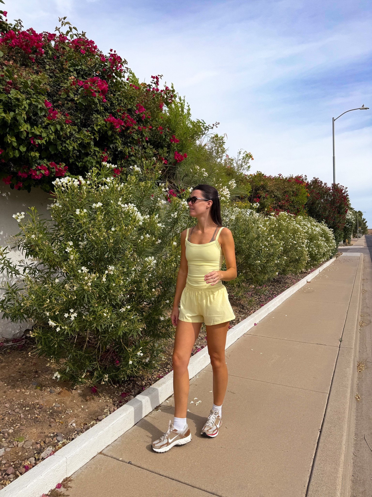 I’m 5’7 wearing a size small/2 in top and bottom 