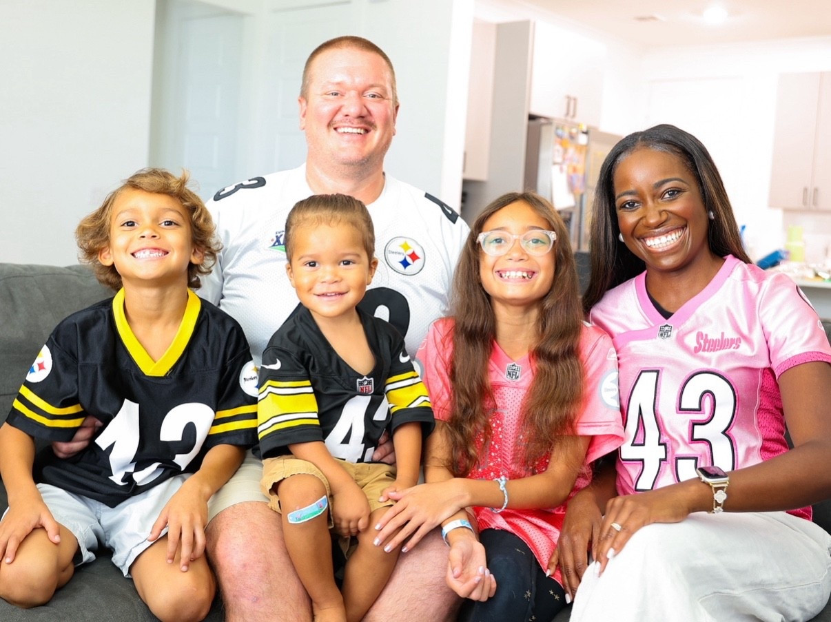 Football season has begun!! Don’t forget to get your favorite team jersey this year if you haven’t!! Go Steelers! 💛🖤

#LTKSeasonal #LTKActive #LTKFamily