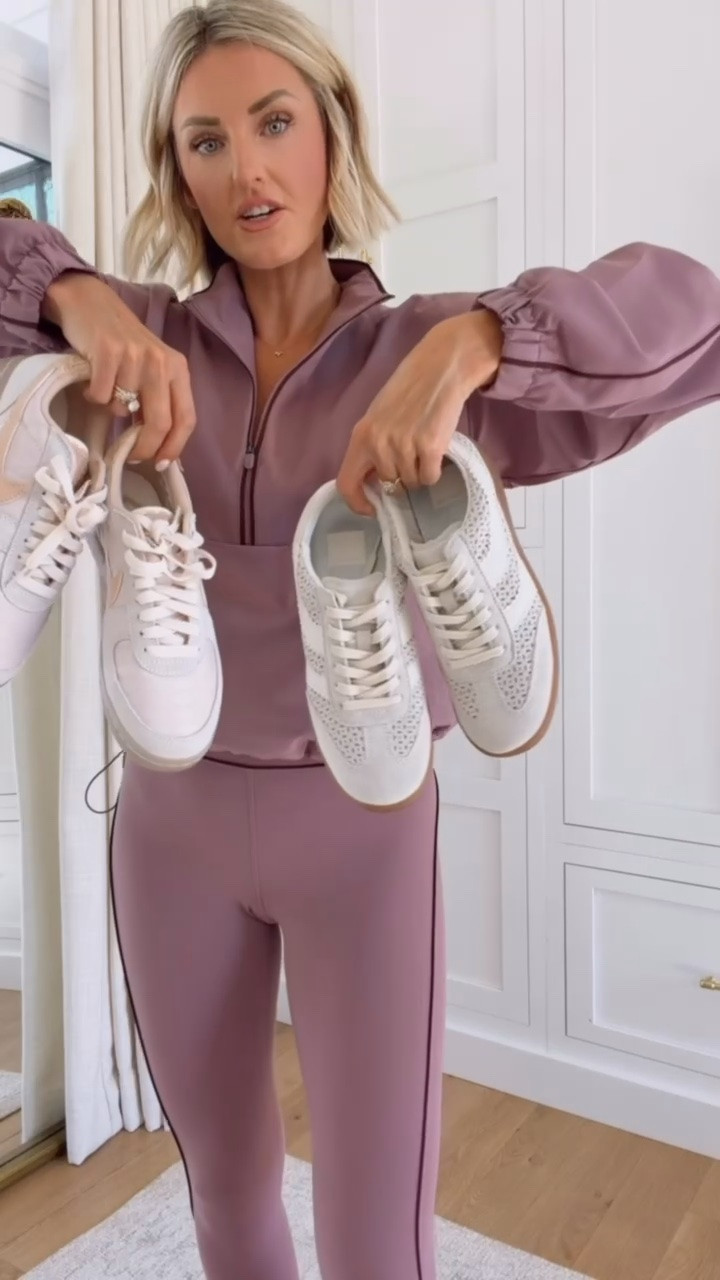 Both of these neutral sneakers would be perfect for teacher workwear! Grab them before they’re gone! 

Loverly Grey, Dolce Vita, Nike, women’s neutral sneakers, teacher sneakers, NSALE, Nordstrom sale

#LTKSaleAlert