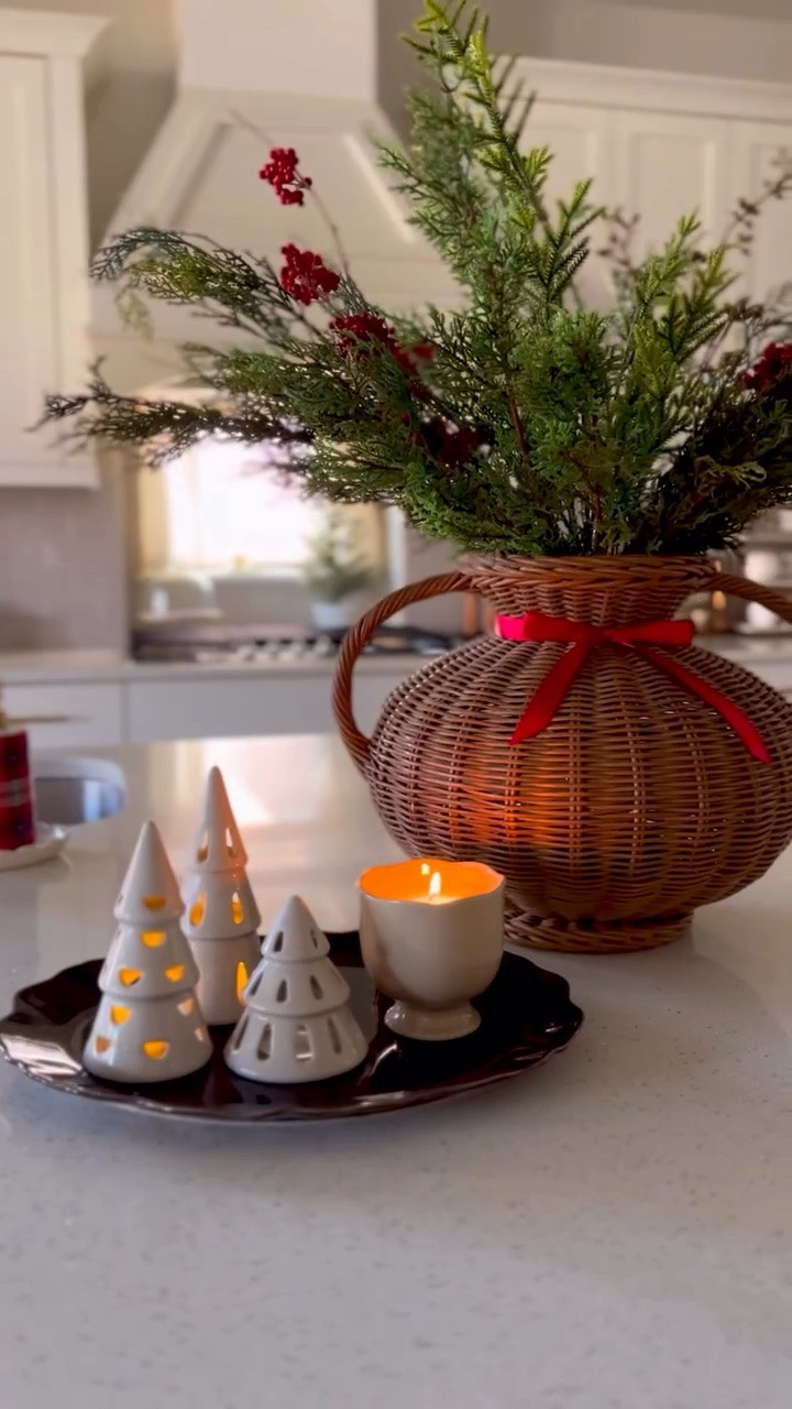 Easy holiday centerpiece 🎄

These stems are so good for creating a beautiful holiday centerpiece! Add a few battery-operated candles to little ceramic trees and you have an arrangement that looks pretty all day and lights up on its own every night.

#holidaydecor #christmasdecor #holidaycenterpiece #amazonfinds #homedecor