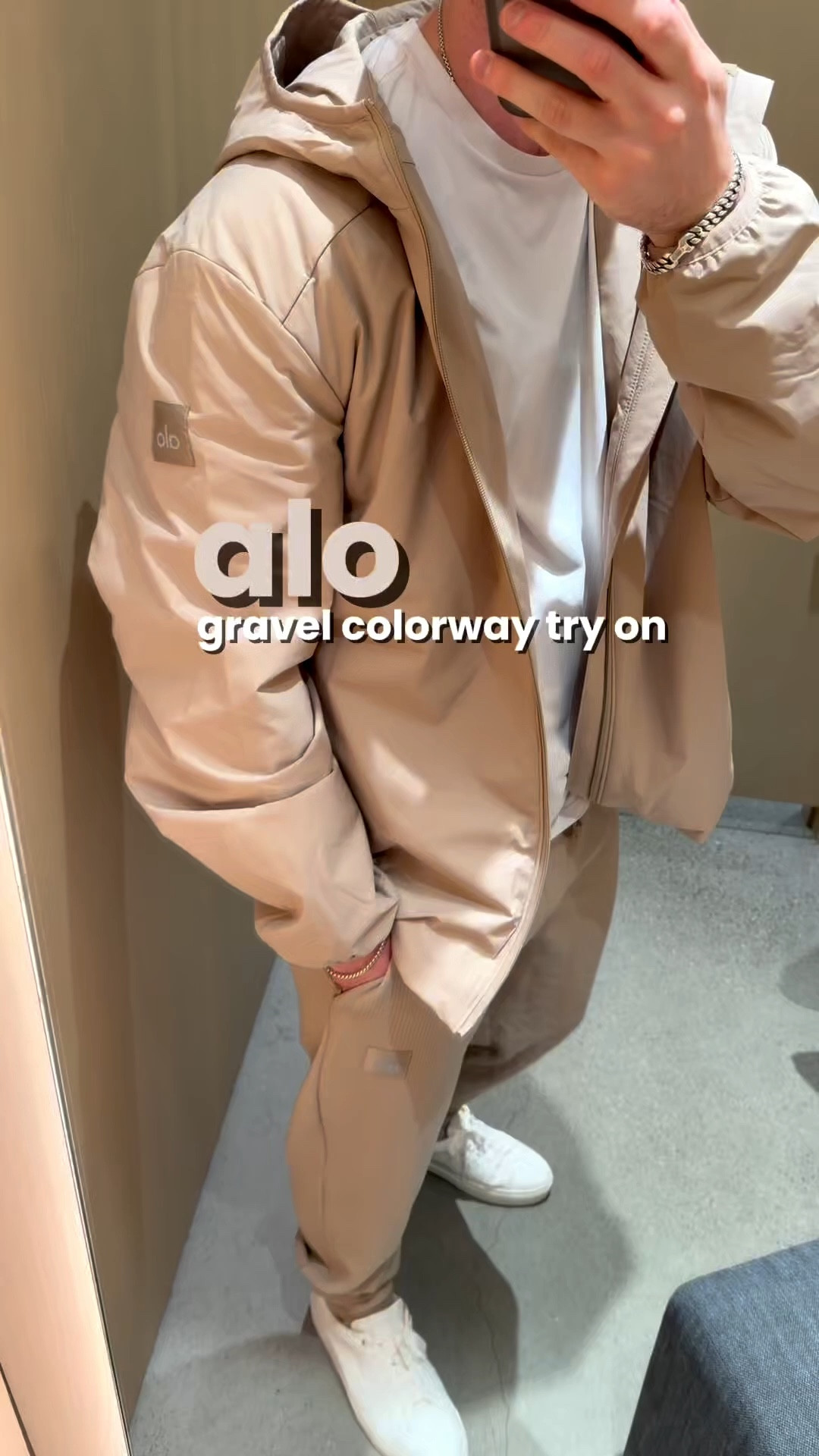 Alo gravel colorway >>>

#LTKootd #LTKActive #LTKMens