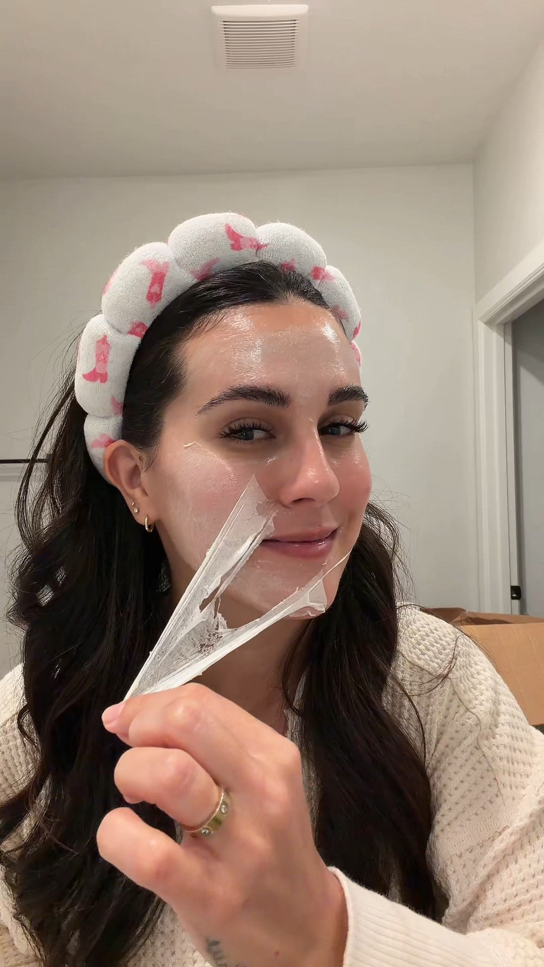 Hydration ✔️ collagen ✔️ Glowing skin✔️ affordable ✔️ 10/10✔️

#LTKselfcare #LTKBeauty