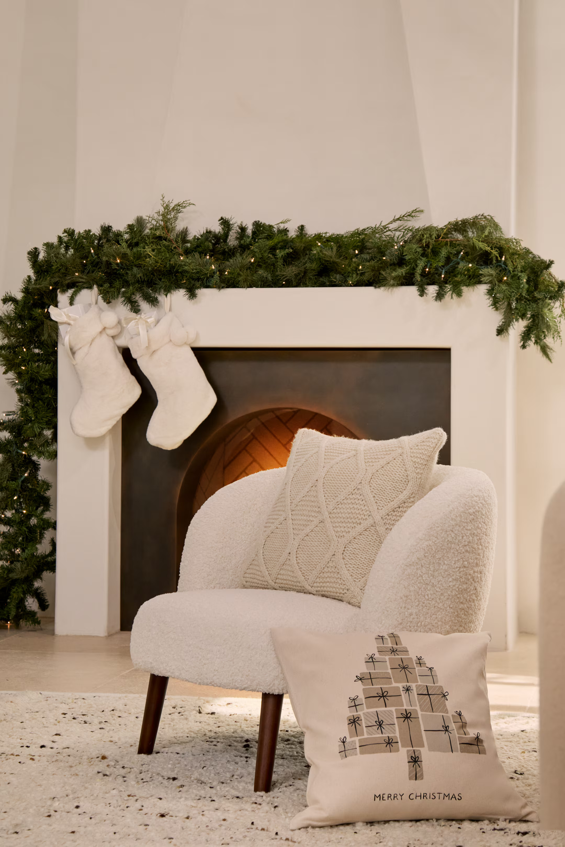 Pile Christmas Stocking | H&M (US + CA)