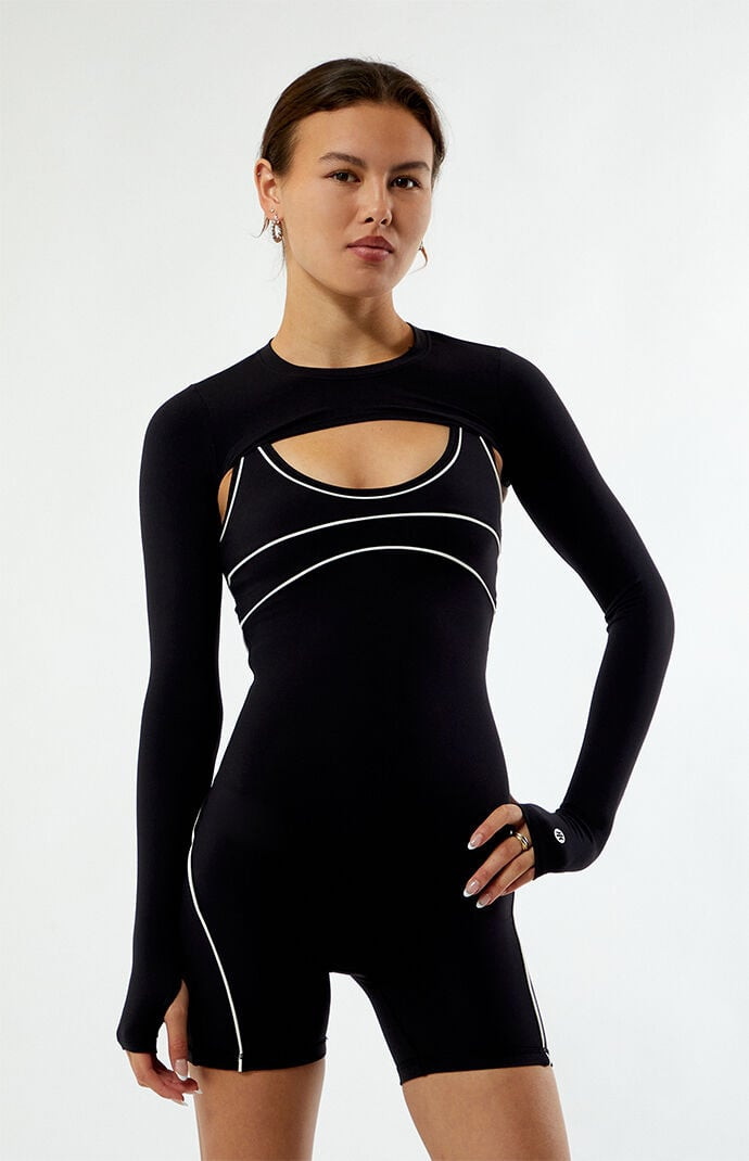 ASTORIA ACTIVEWEAR Women's Active Long Sleeve Shrug in Black - Size XS | PacSun