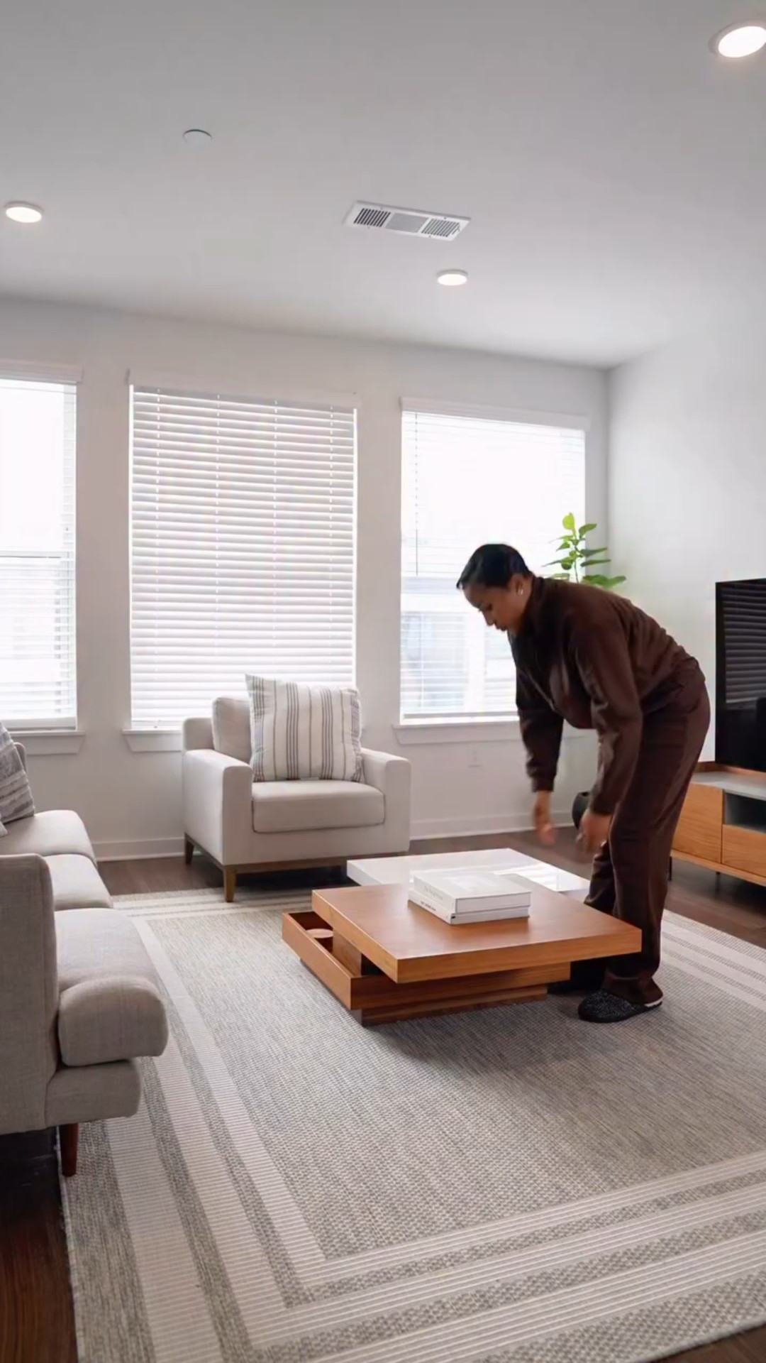 Slowly turning this apartment into a home 😅 

#LTKstyletip #LTKhome