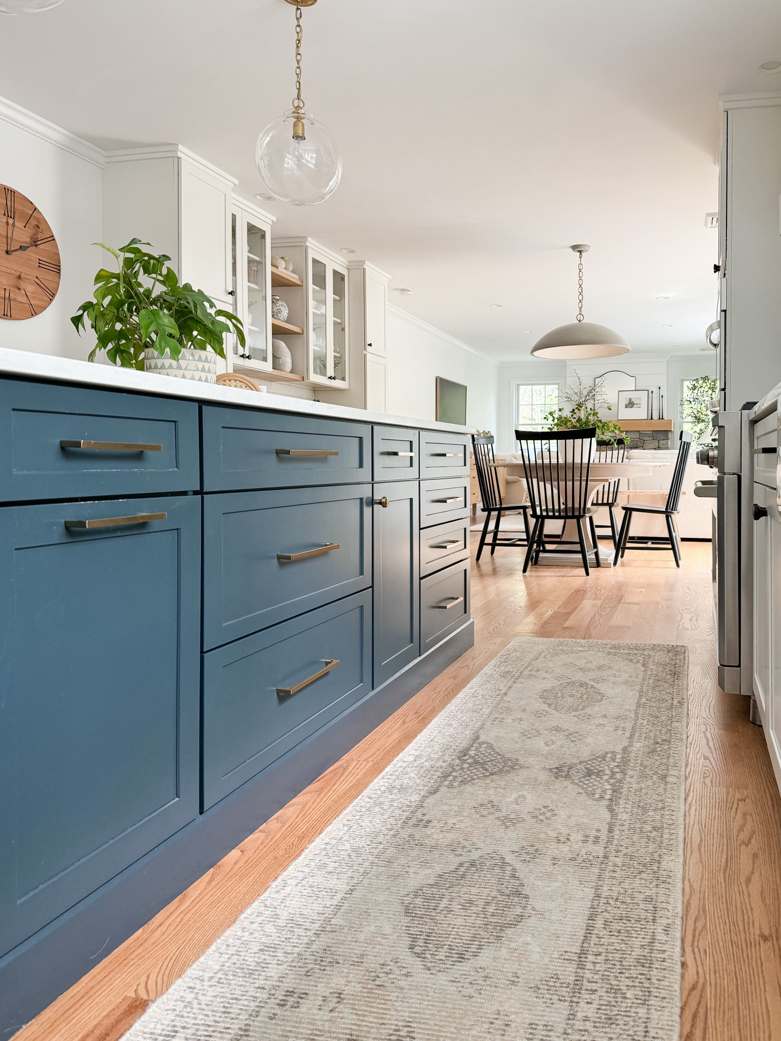 Coastal Kitchen Faves

coastal kitchen  kitchen runner  coastal kitchen faves  home decor  trending home decor  sherricalnanhome 

#LTKHome #LTKStyleTip #LTKFindsUnder100