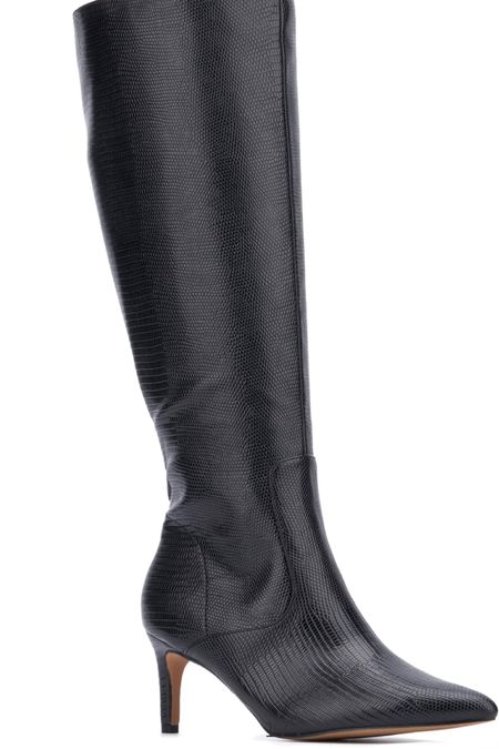 Knee High Black Leather boots with a kitten heel! A perfect classic boot that will last through the ages! And on sale! 

#LTKSeasonal #LTKsalealert #LTKshoecrush