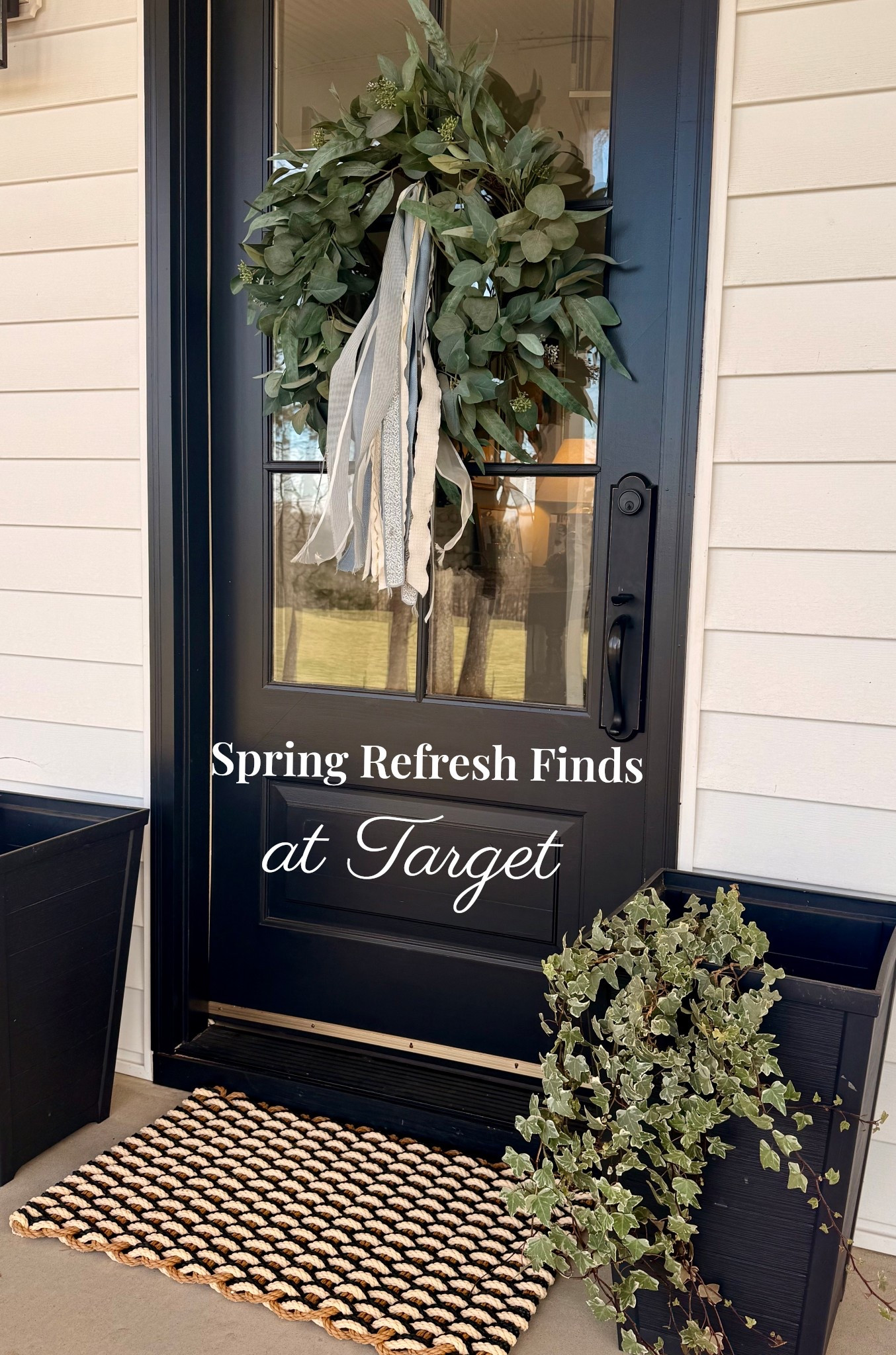 I recently snagged a few things to refresh for spring! So many fun things that add a good touch! 

#LTKHome