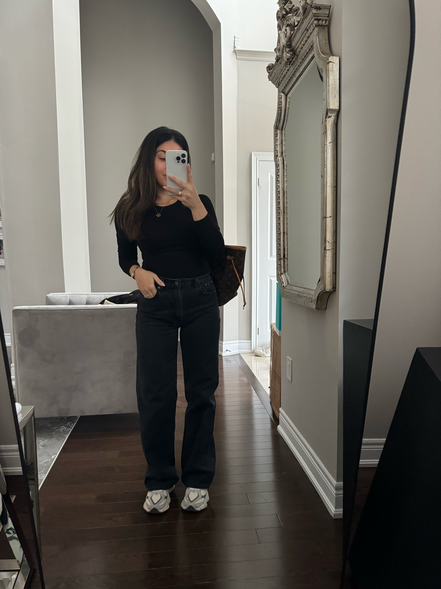 Casual outfit 
Top - small
Jeans - size 26

#LTKworkwear #LTKSeasonal #LTKstyletip