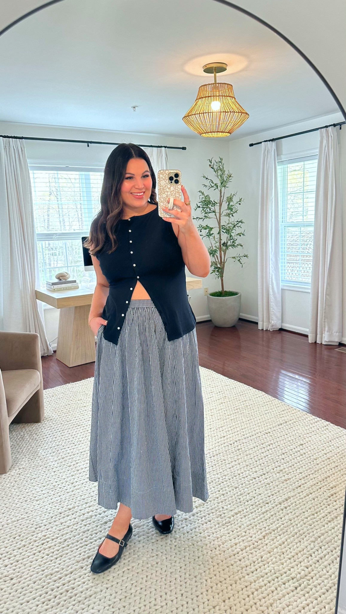 Midsize spring outfit for book club! Last weekend we had our third book club + here is what I wore! This month we read the silent patient by Alex Michaelides! Have you read it?

Bra *use code KELLYELIZXSPANX to save 
Anti chafing shorts - M/L
Tank - large
Skirt - large 
Flats - 9.5 

Midsize, midsize outfit, midsize style, midsize fashion, spring outfit, spring fashion, aerie skirt, Abercrombie top, flats, spring skirt 



#LTKSeasonal #LTKStyleTip #LTKMidsize