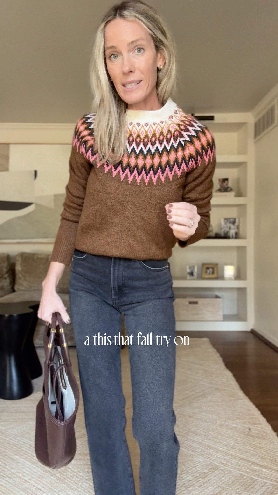 These affordable fall looks 🍂 grab all of them quick because selling fast! 
Sizes -
Smalls in all tops
25 tall cords and leather pants 
Small jacket 
Size 2 leather skirt 
