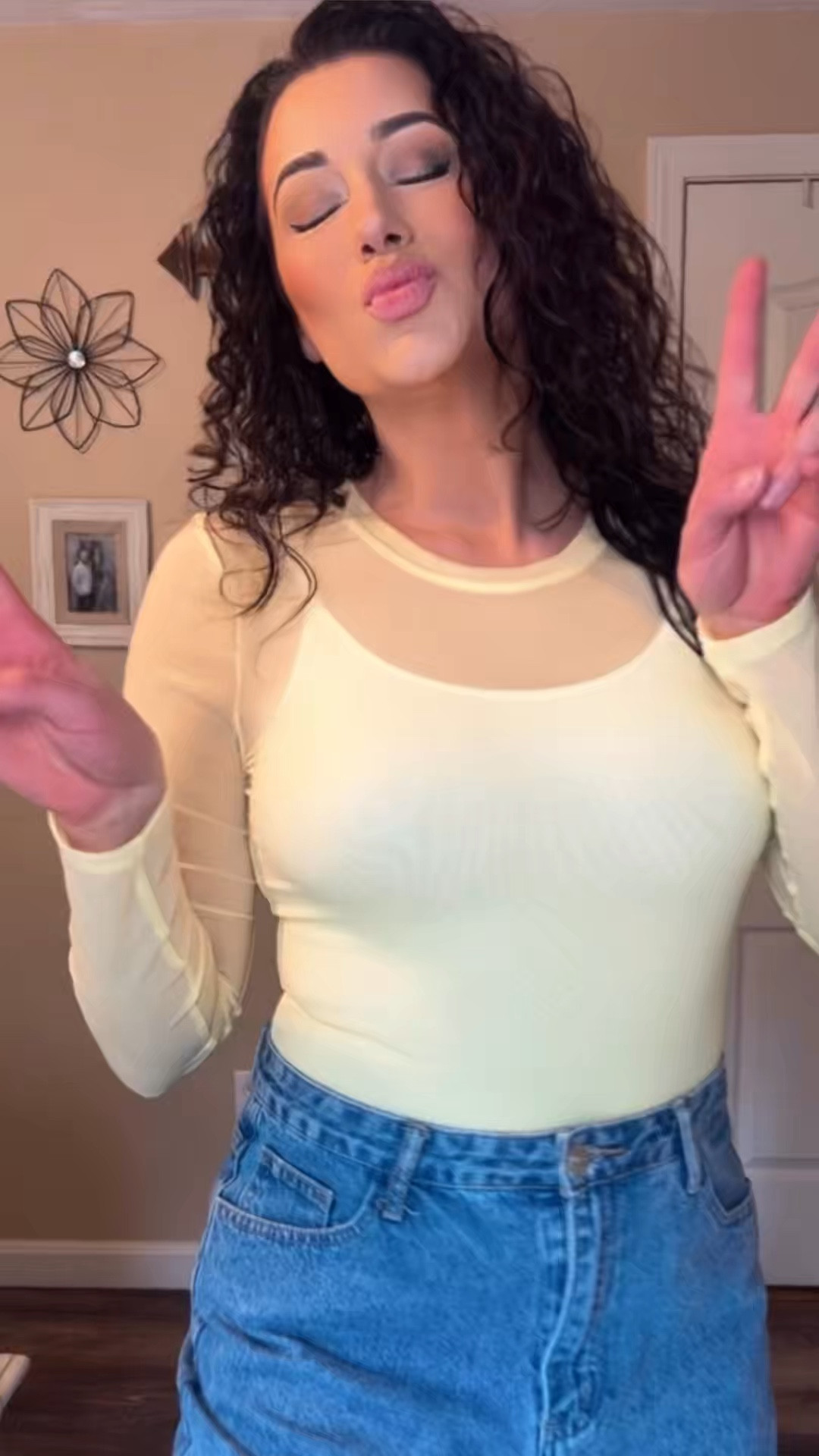 Blooming in my own shape with @Shapermint  🌸

There’s nothing like finding pieces that actually celebrate your curves instead of hiding them. I’ve been wearing these essentials on repeat because they offer the perfect balance of support and all-day comfort. Whether I’m heading to a shift or out for the weekend, this is my go-to base layer for feeling confident in every outfit.

#LTKdayinmylife #LTKgrwm #LTKootd