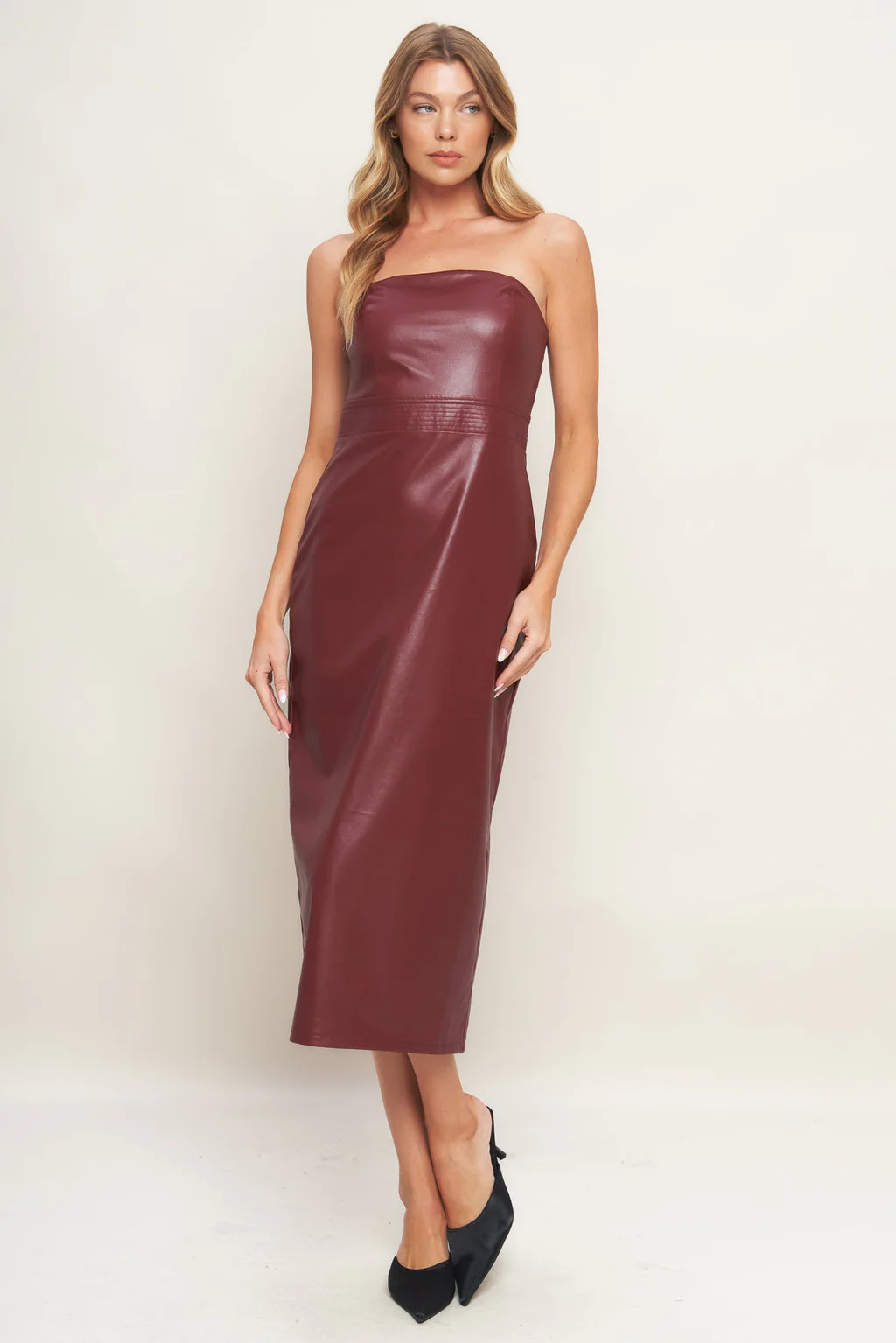RUNWAY TREND FAUX LEATHER MIDI DRESS - BURGUNDY | Lady Black Tie