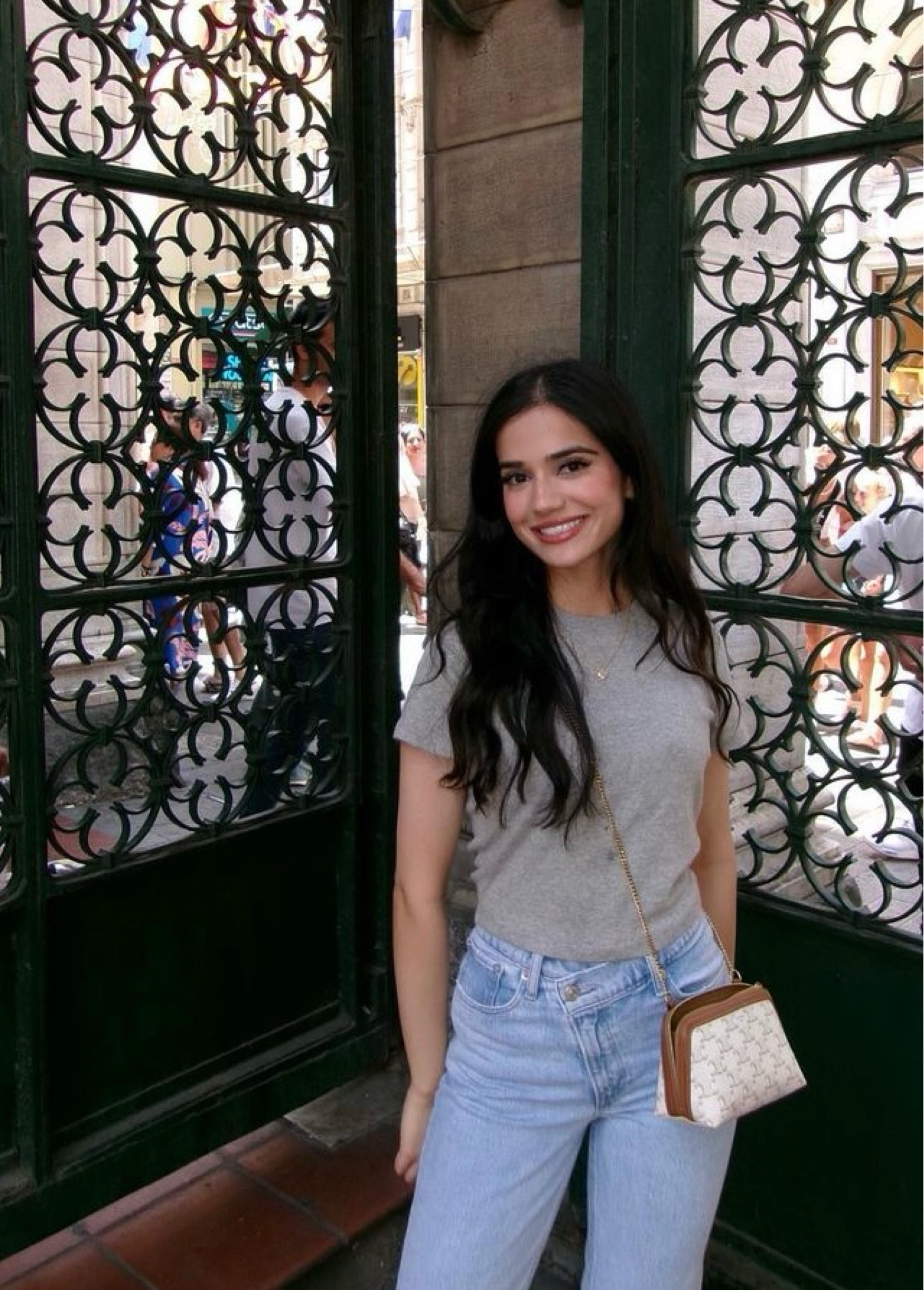 most flattering jeans 

#LTKSeasonal #LTKHoliday #LTKGiftGuide