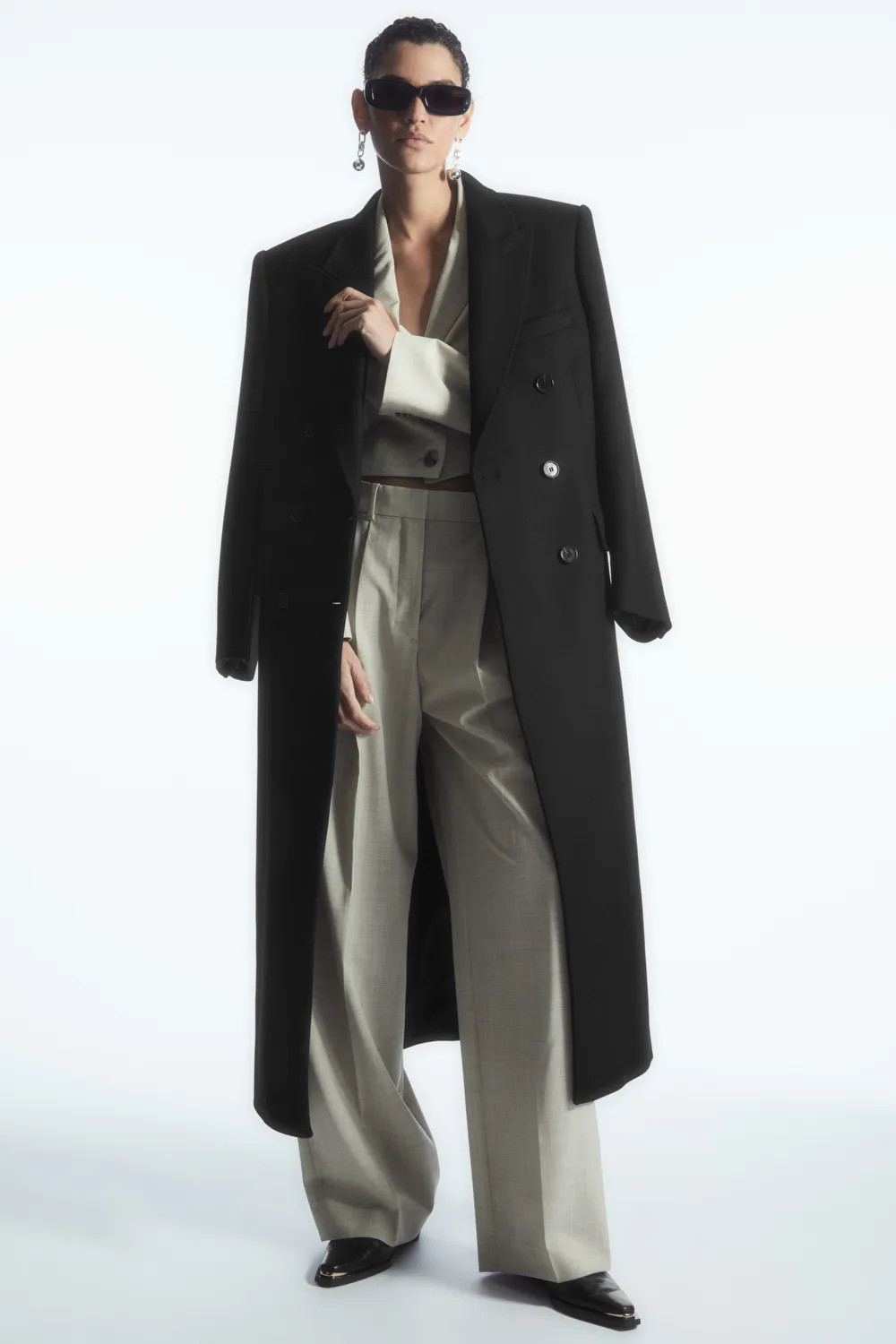 OVERSIZED DOUBLE-BREASTED WOOL COAT - Black - COS | COS UK