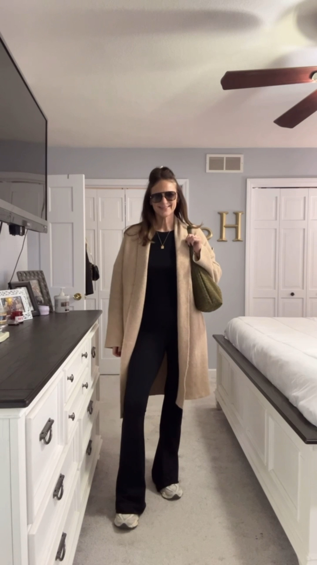 My go-to everyday mom bag is currently on sale for way less than I paid! 💚 Love that the green suede bag is not huge, yet holds all the things I need for mom life while still looking chic and put together! 

like + comment “SHOP” below to receive a DM with the 🔗’s to all of the outfit, including my bag! 



#LTKmomlife #LTKSaleAlert #LTKootd