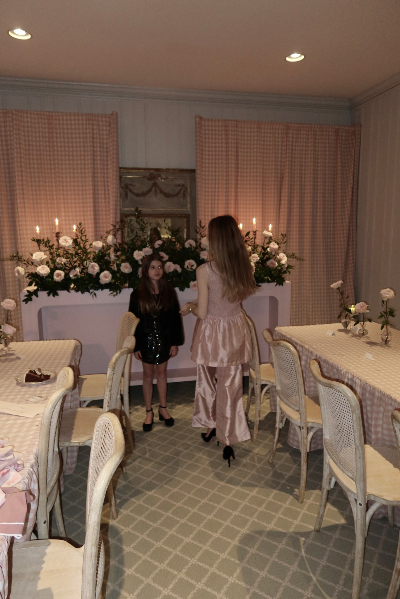 Elle Bilboquet for Elle’s birthday! Paris themed mystery dinner party kit was so cute! 