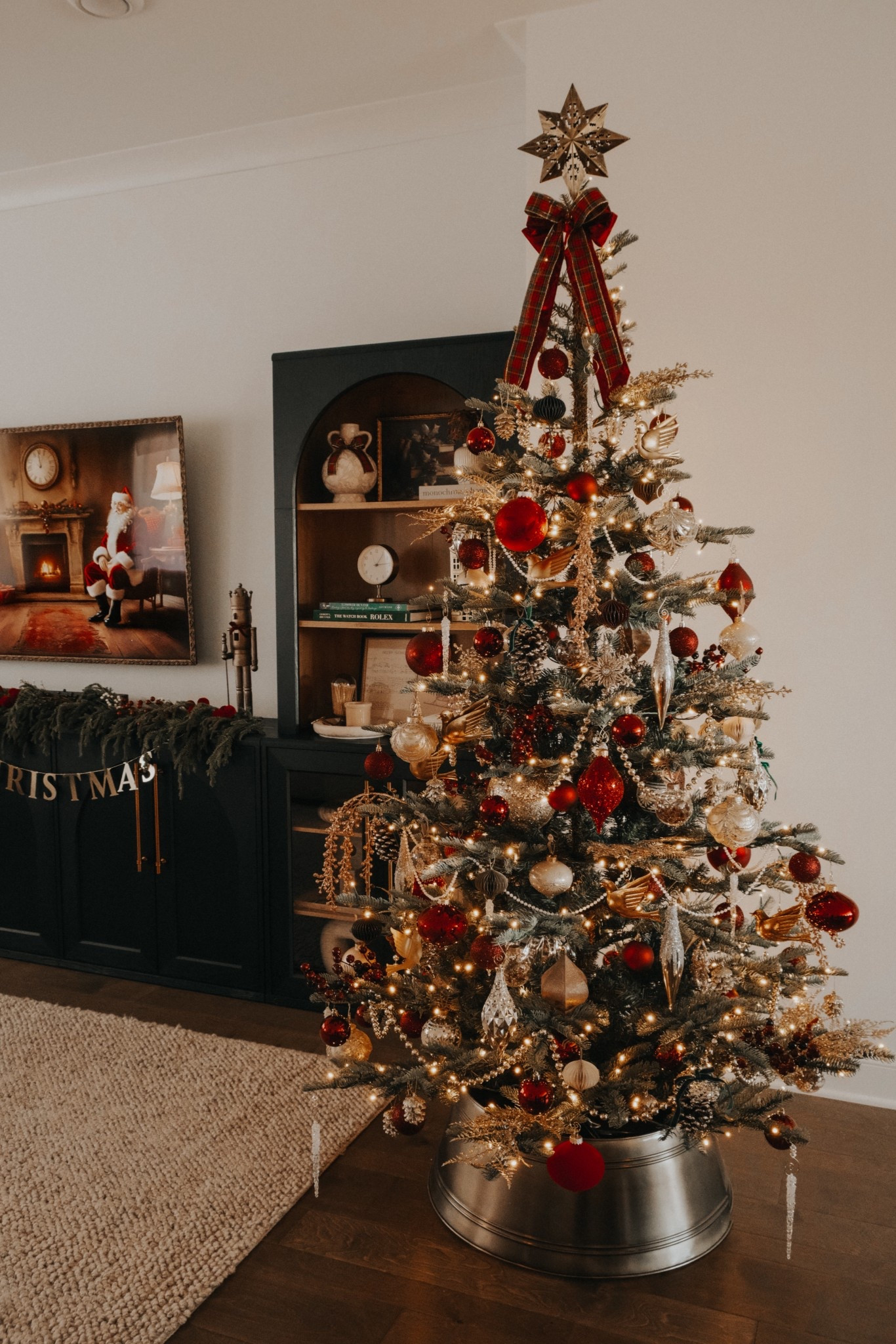 Christmas tree, red, gold and classic touch 

#LTKStyleTip #LTKHoliday #LTKHome