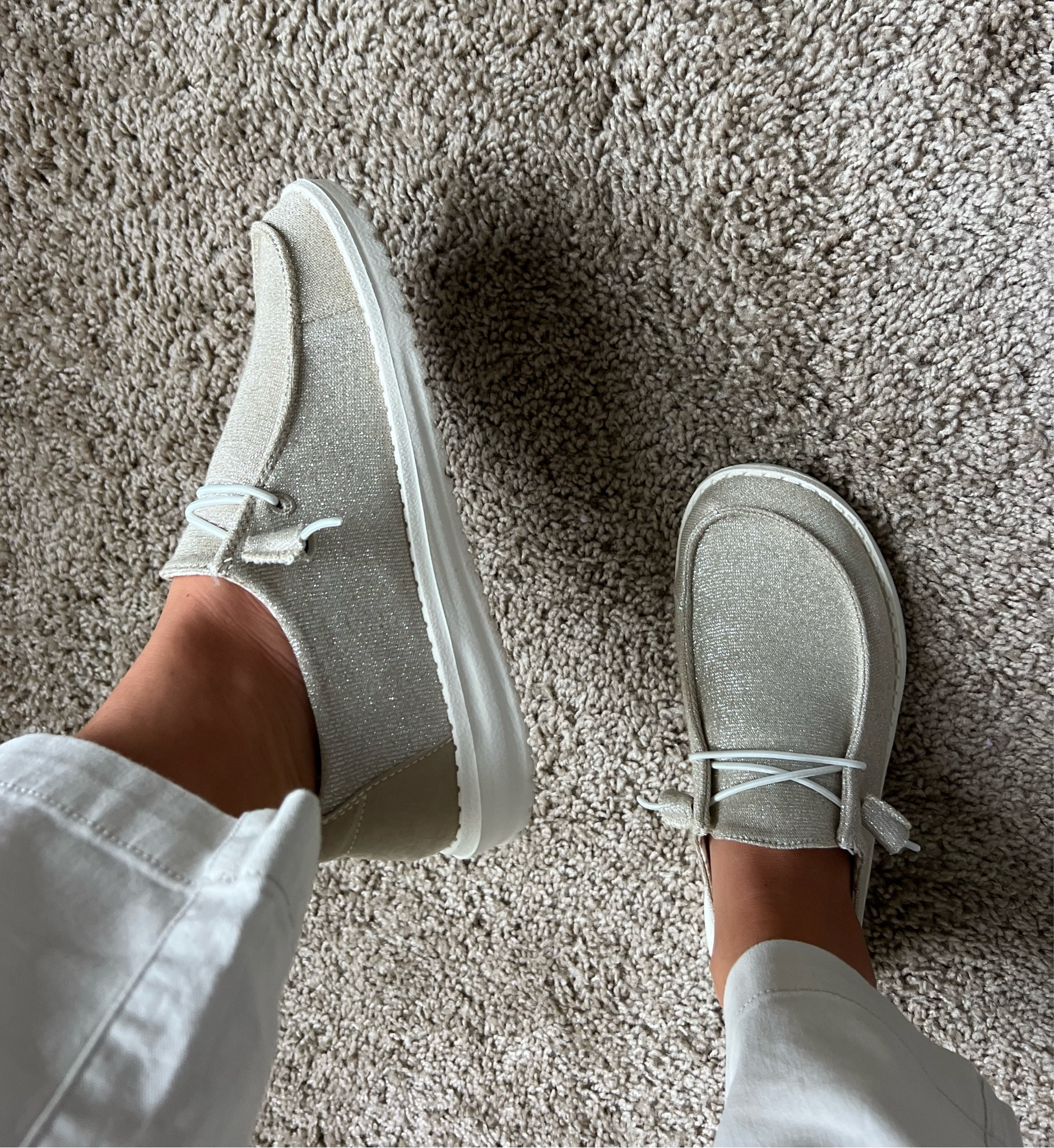 Women’s Gold Sparkly Hey Dudes

#LTKFindsUnder50 #LTKStyleTip #LTKShoeCrush