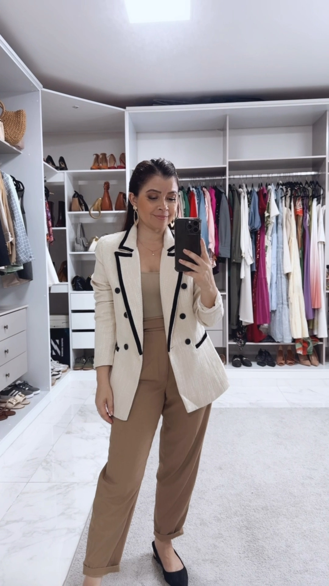 Blazer tamanho S
Calça cenoura S


#LTKdicadeestilo #LTKpetite #LTKbrasil