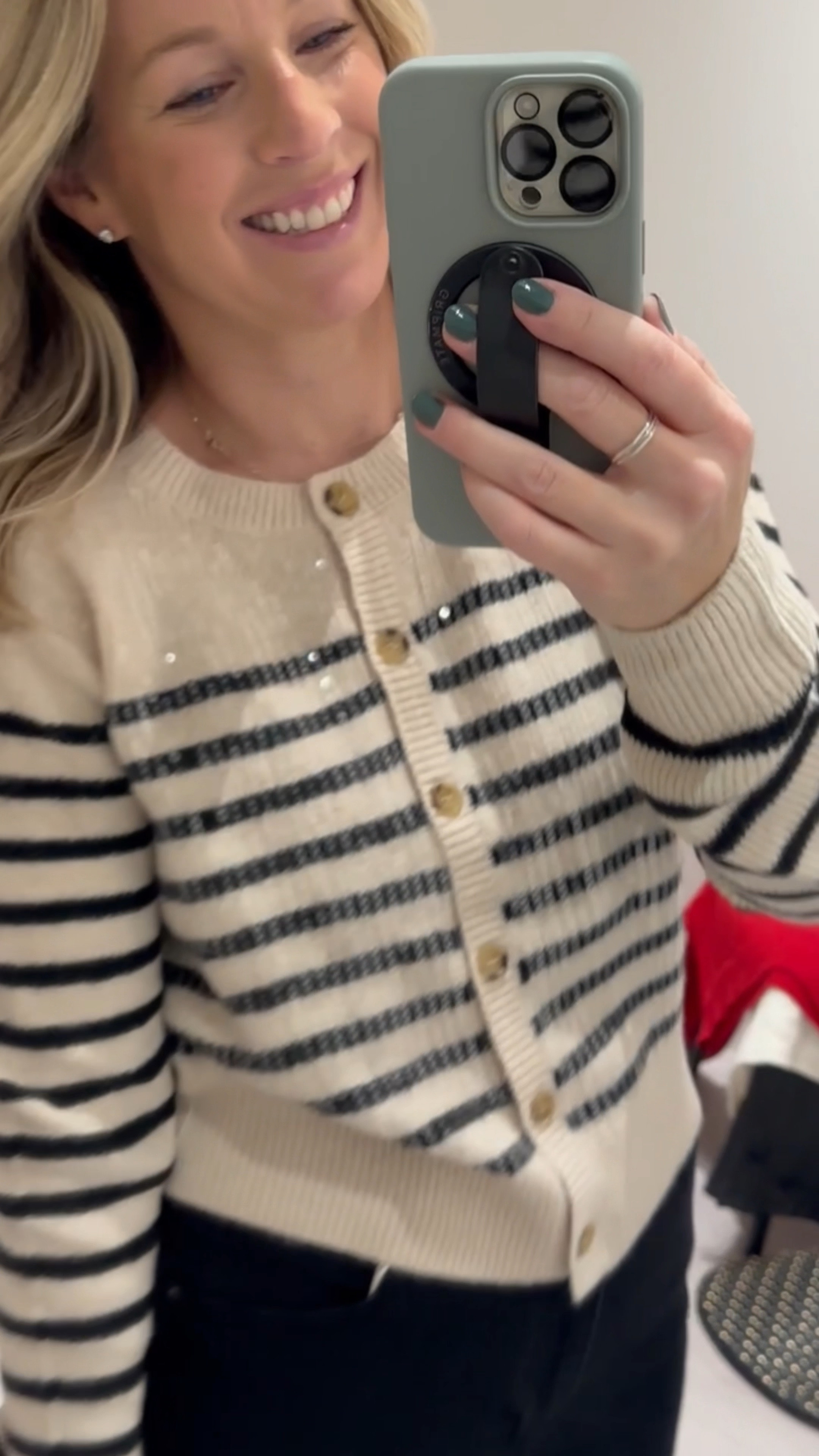 RUN to these links for this sale! I came home with 5 things from this try on and am snagging the rest while on this deal! 




#LTKCyberWeek #LTKWatchNow #LTKHoliday