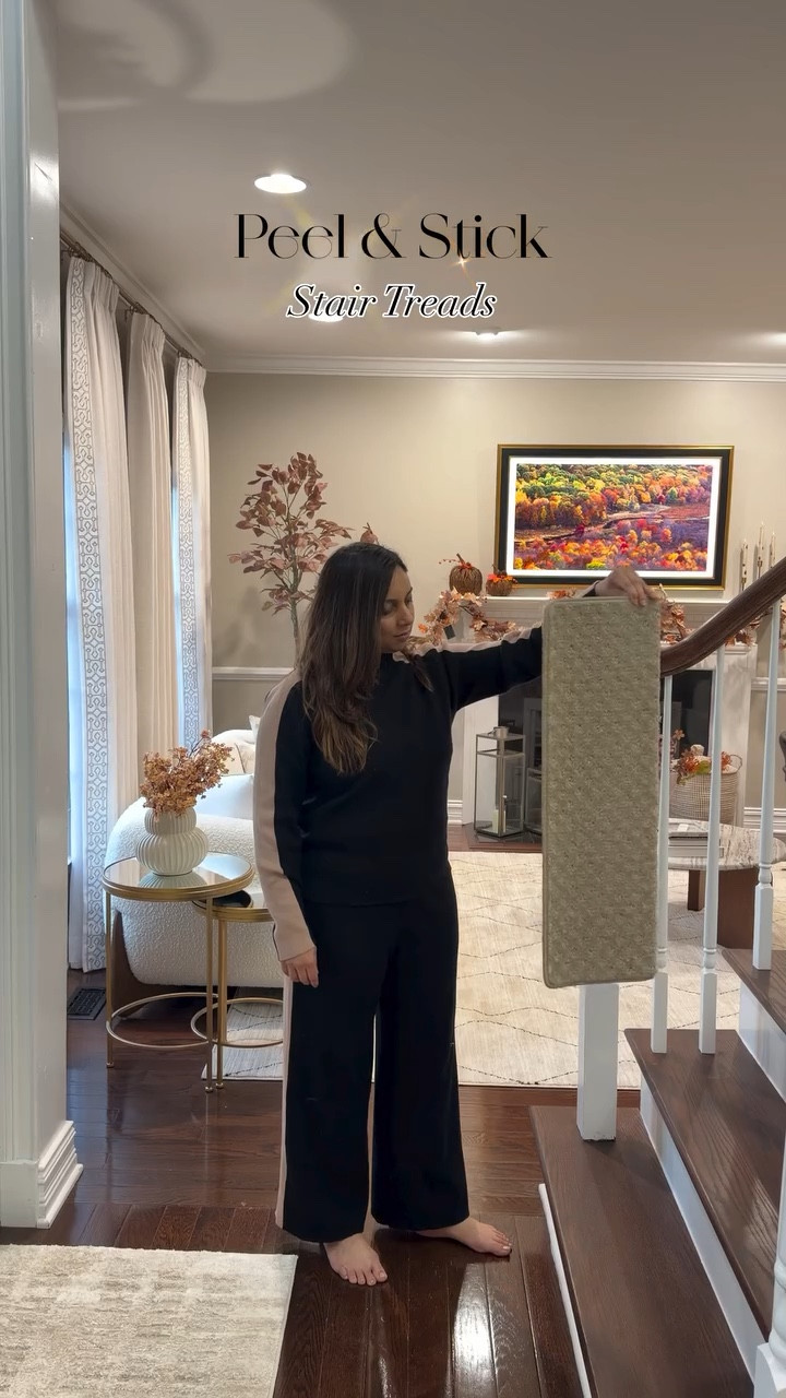
We removed the carpet from the stairs because we wanted hardwood floors... but guess who was the first one that slipped and came down rolling 🙋🏻‍♀️these peel and stick treads are amazing, they are easy to install and can be removed without leaving any residue! @amazon @wayfair #founditonamazon 

Amazon Home Finds 
Amazon Favorites 
Found it on Amazon 
Foyer 
Home inspiration 
Home hacks 
Home inspiration

#LTKSeasonal #LTKHome #LTKHoliday