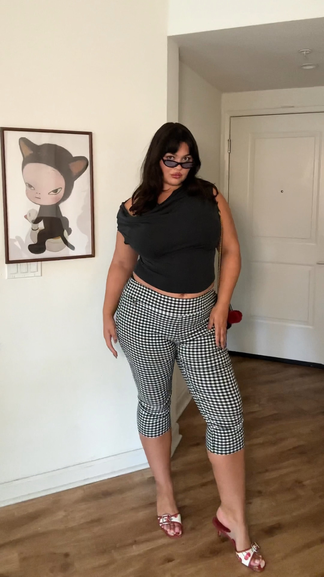 what i’m wearing today ❣️ capris are sooo good on curvy girls! try for yourself :) 

#LTKStyleTip #LTKPlusSize #LTKMidsize