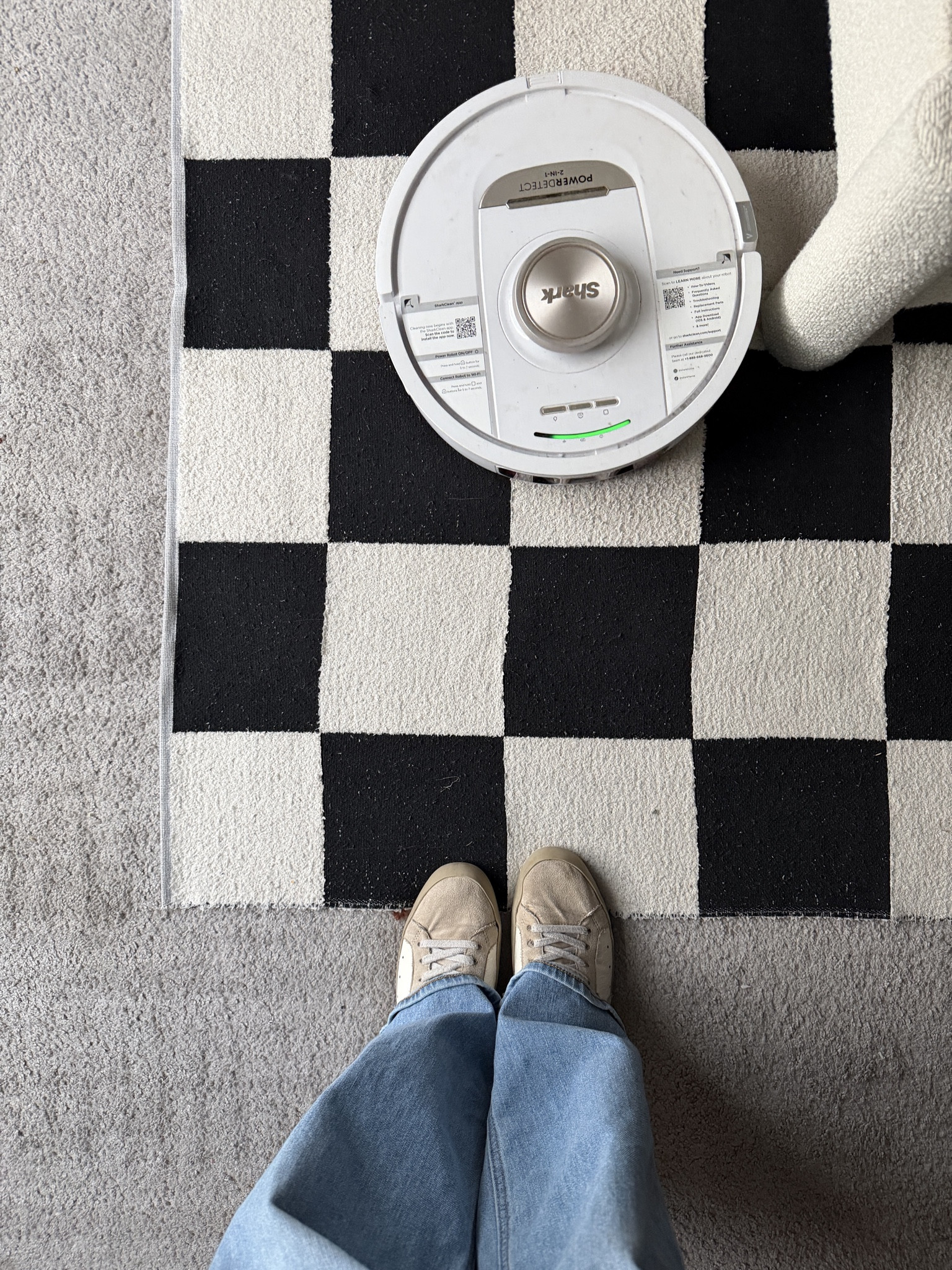 Moved our shark around and now she’s helping me upstairs!  
#vacuum #cleaning #keepingup #sharkvaccum

#LTKmomlife #LTKHome #LTKdayinmylife