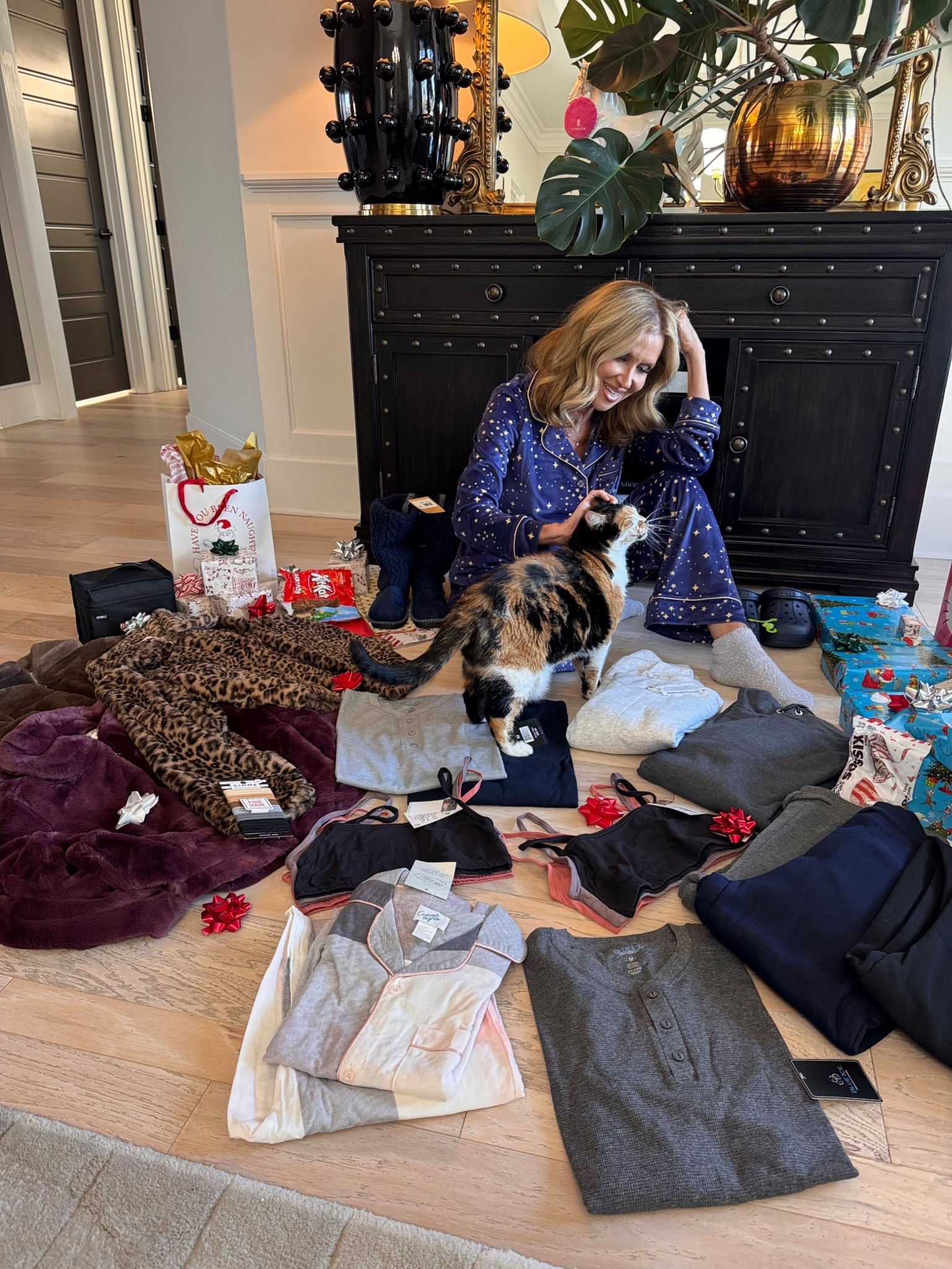 #walmartpartner @walmart #walmart  🎁 Chanel’s helping turn Black Friday Deals into Christmas magic for kids 🐱🎄 

#LTKHoliday #LTKGiftGuide #LTKCyberWeek