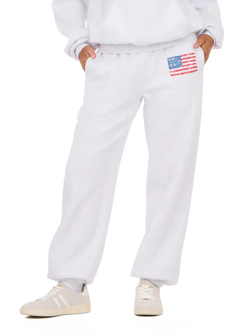 Forever 21 Women's and Women's Plus Americana Fleece Jogger Sweatpants, Sizes XXS-4X | Walmart (US)
