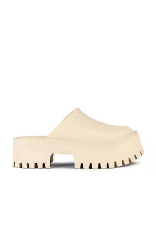 Clogge Clog
                    
                    Jeffrey Campbell | Revolve Clothing (Global)