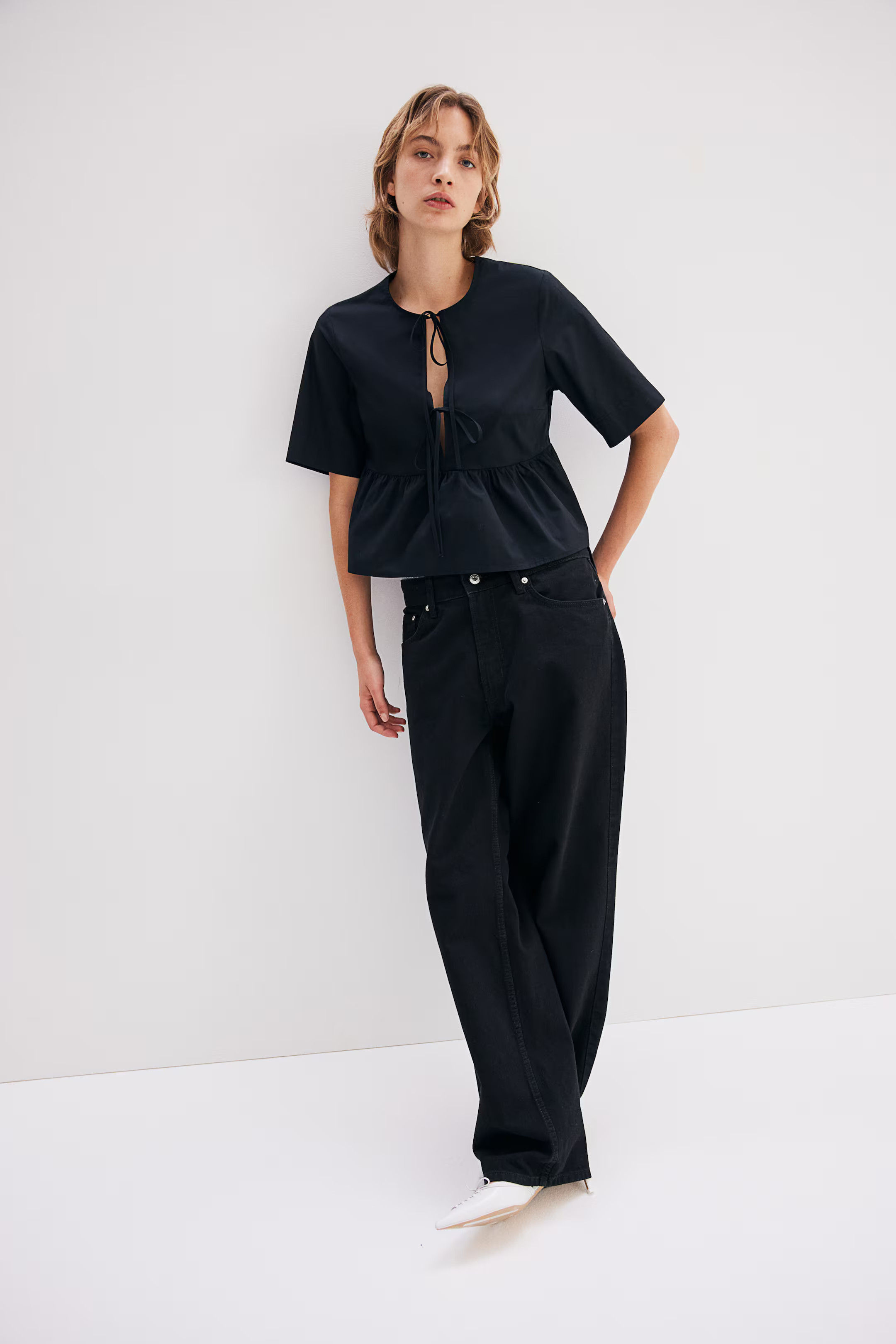 Tie-front poplin blouse | H&M (UK, MY, IN, SG, PH, TW, HK)