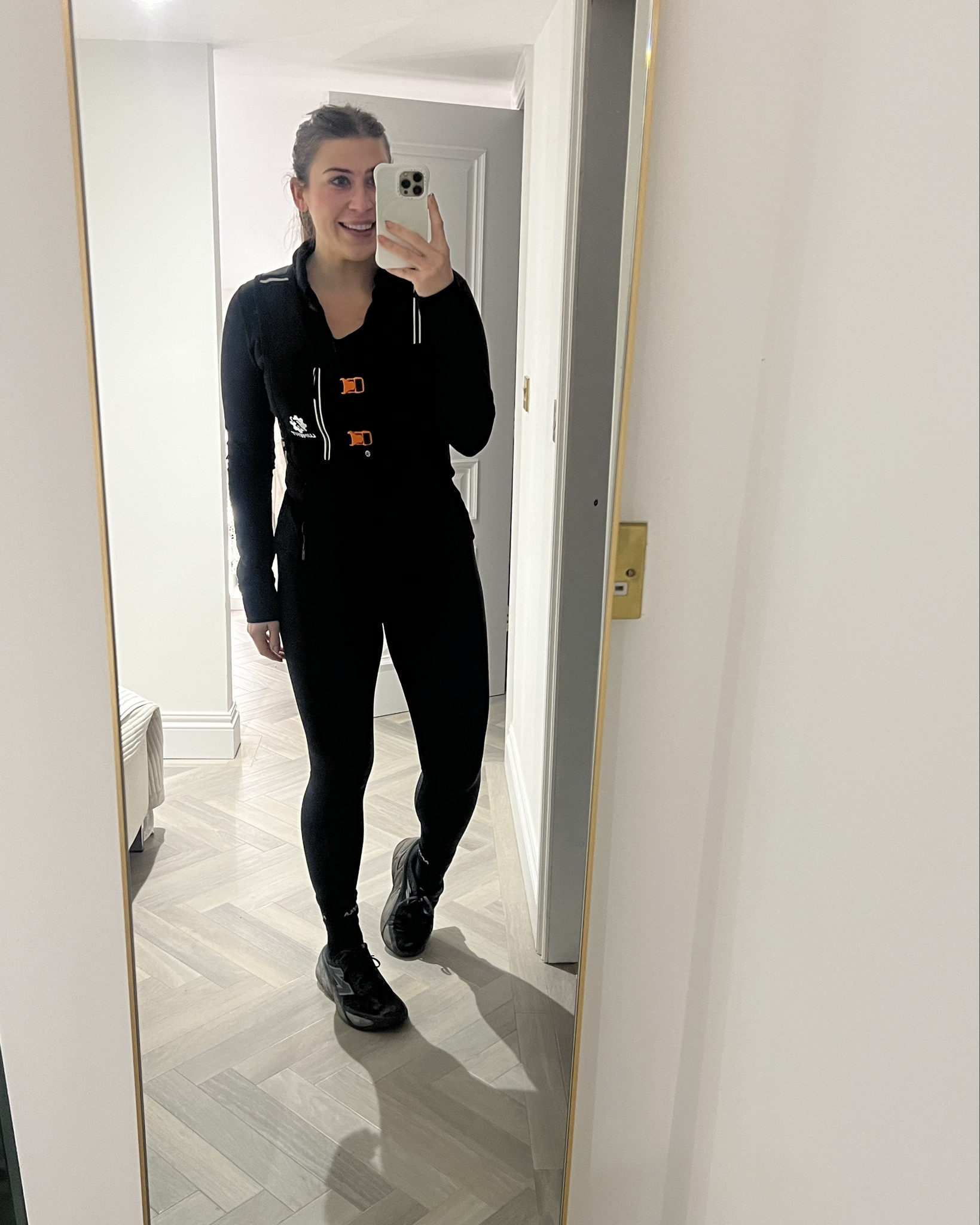 Brown & Black Training Combos 

Black outfit 
Sara Da Silva Leggings
Lululemon Define Jacket - linked 
New balance trainers - linked this years 
Running Vest - linked

Brown Outfit

Lululemon Leggings in espresso - linked
Tala Jacket - wearing the Americano. Linked the same in a light brown. More options in the Tala website
Trainers - Nike - linked this years
Socks - linked 


#LTKuk #LTKfitness #LTKwinter