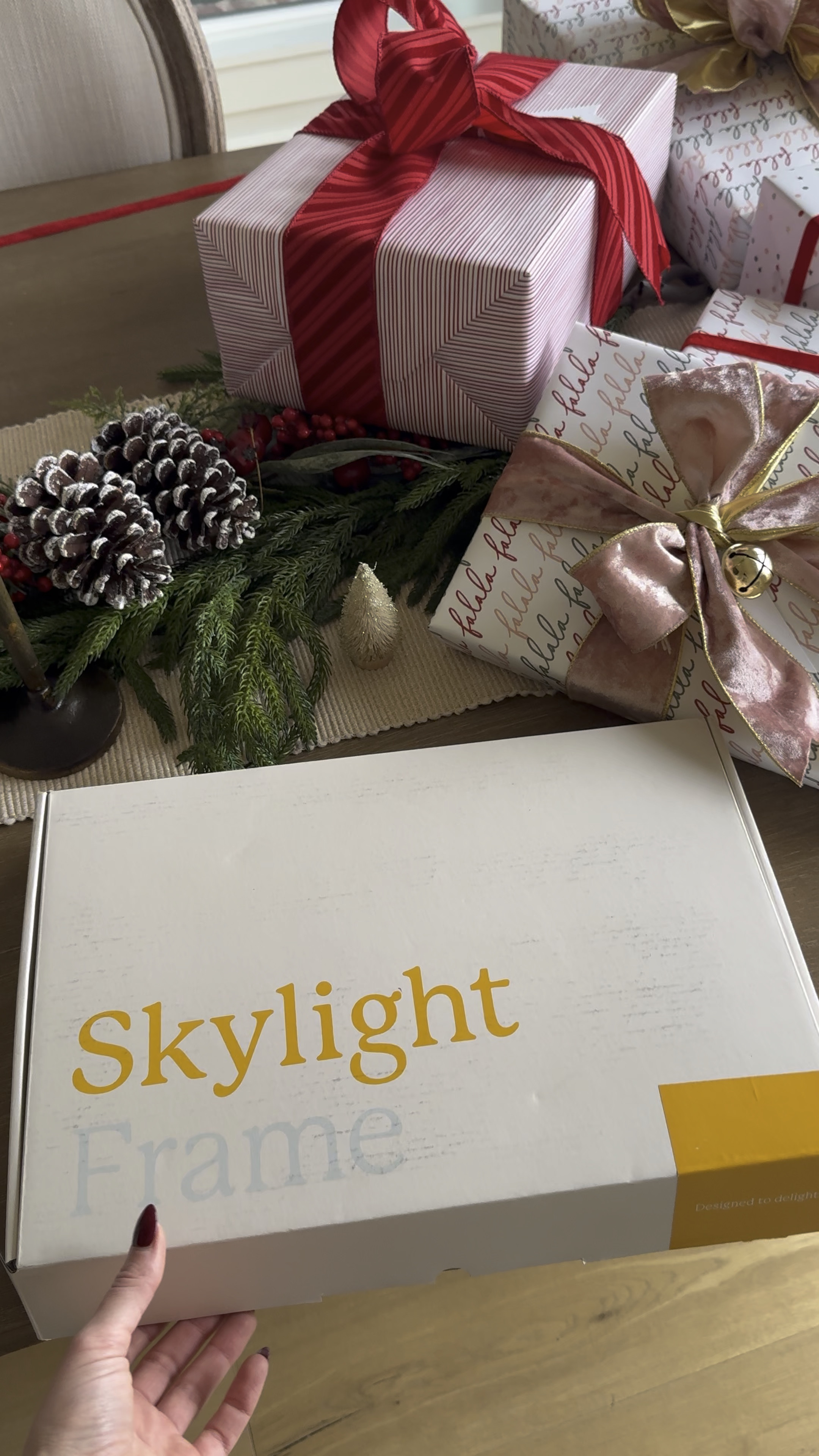 Gift idea for mom / mother in law / grandparent — skylight digital picture frame that the whole family can send pics to. You can even pre-load the images so when they open it, the pictures will already be there! Still on sale and arrives so fast! 

Gift guide / parents in laws / mom / mother in law 

#LTKGiftGuide #LTKSaleAlert #LTKHome